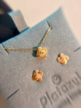 Flora necklace set