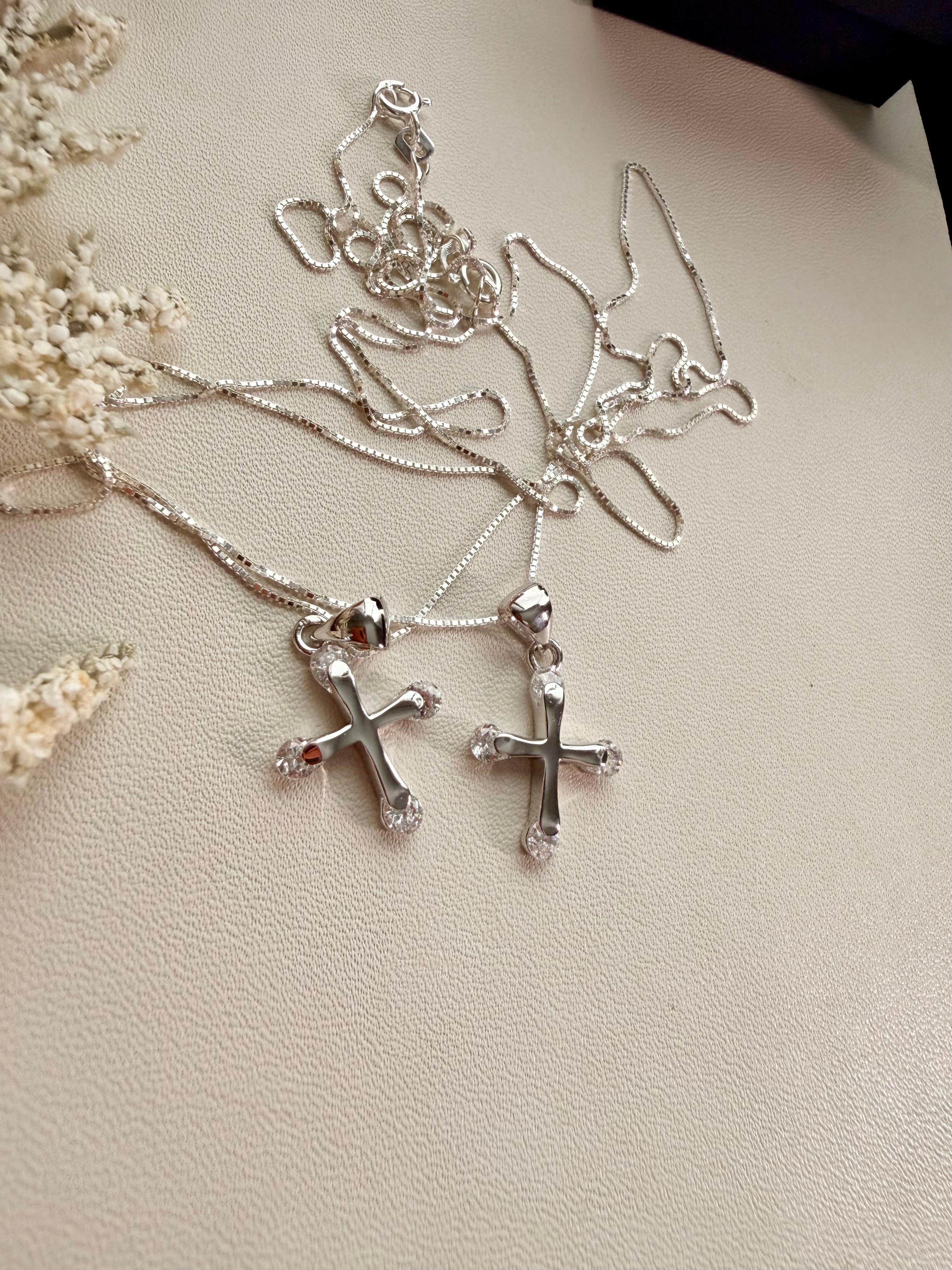 Grace cross necklace