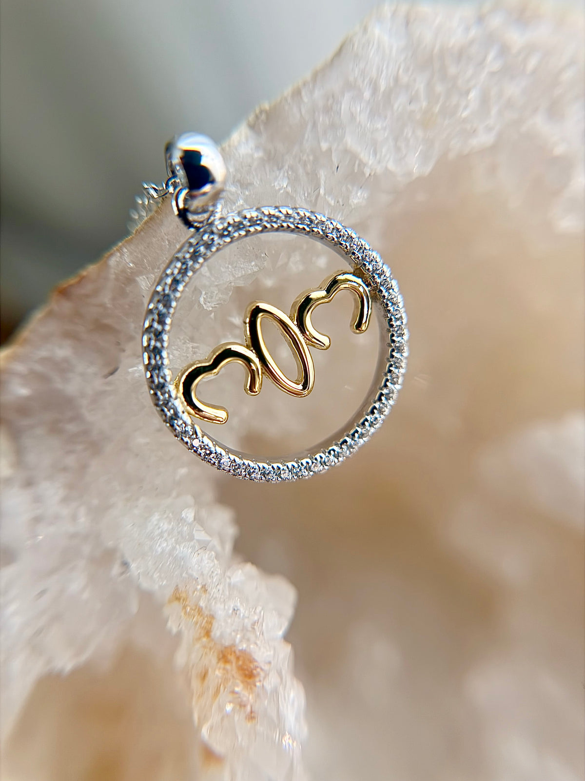 Amor necklace