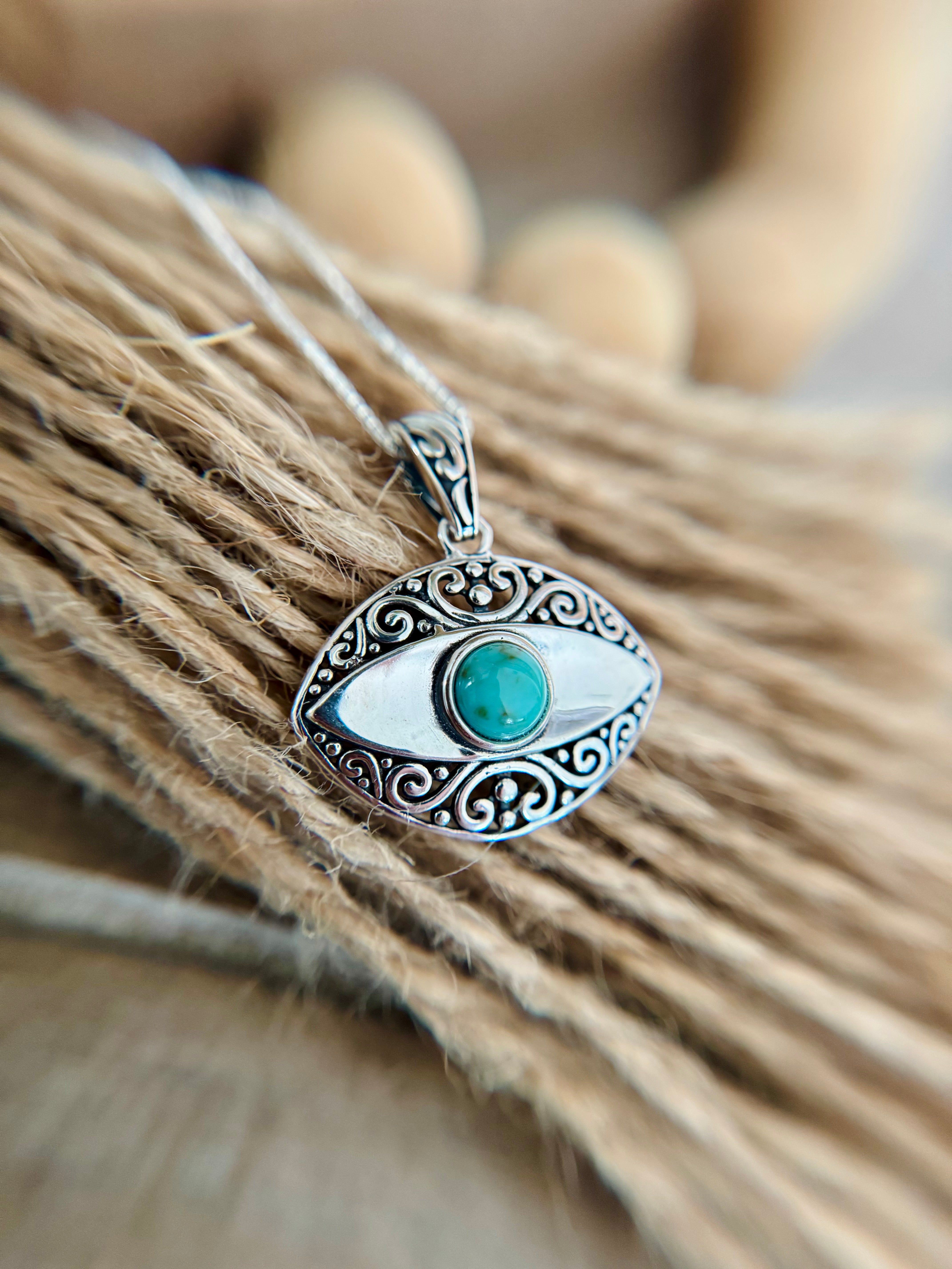 Dara necklace