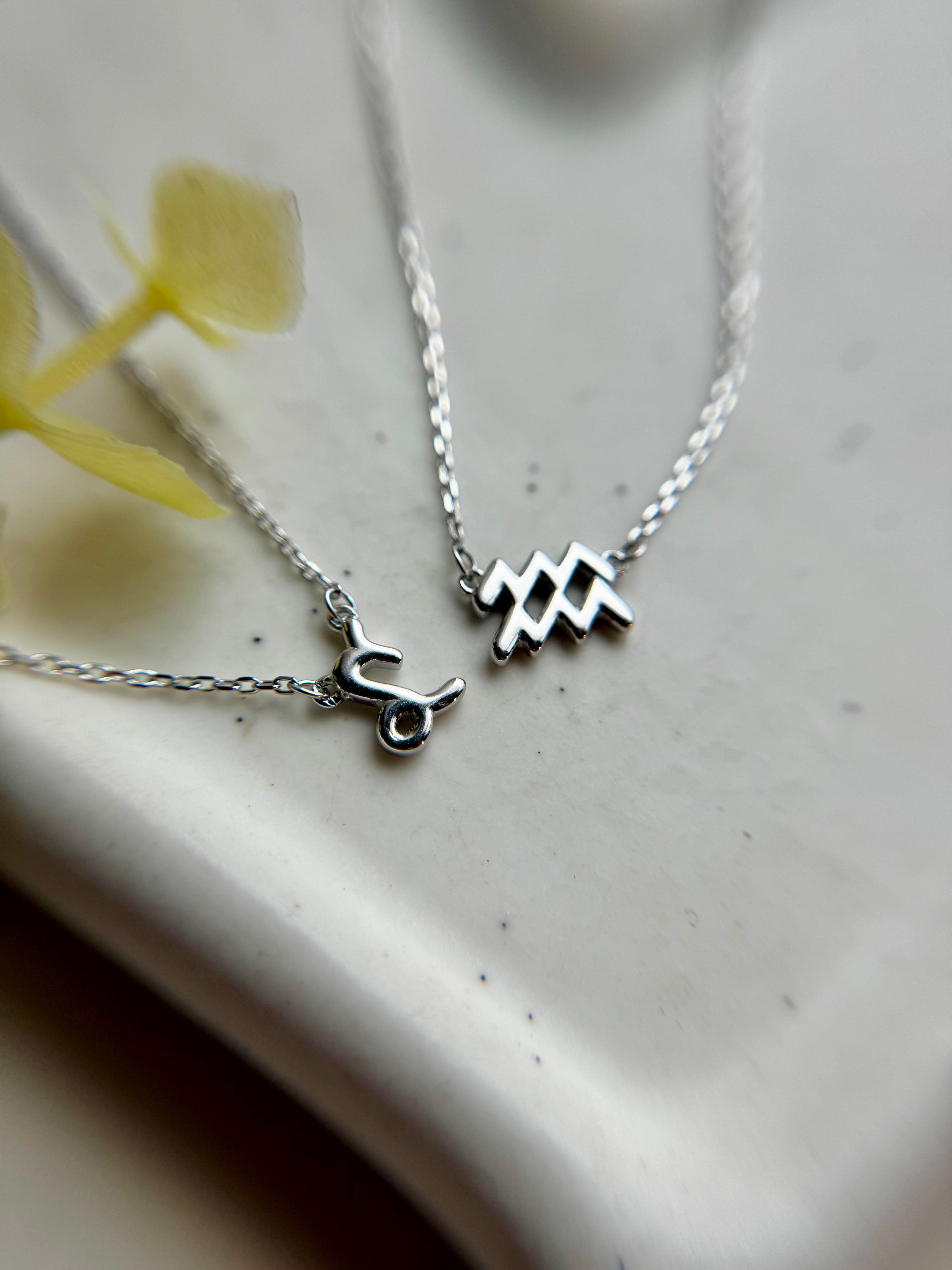 Estela necklace