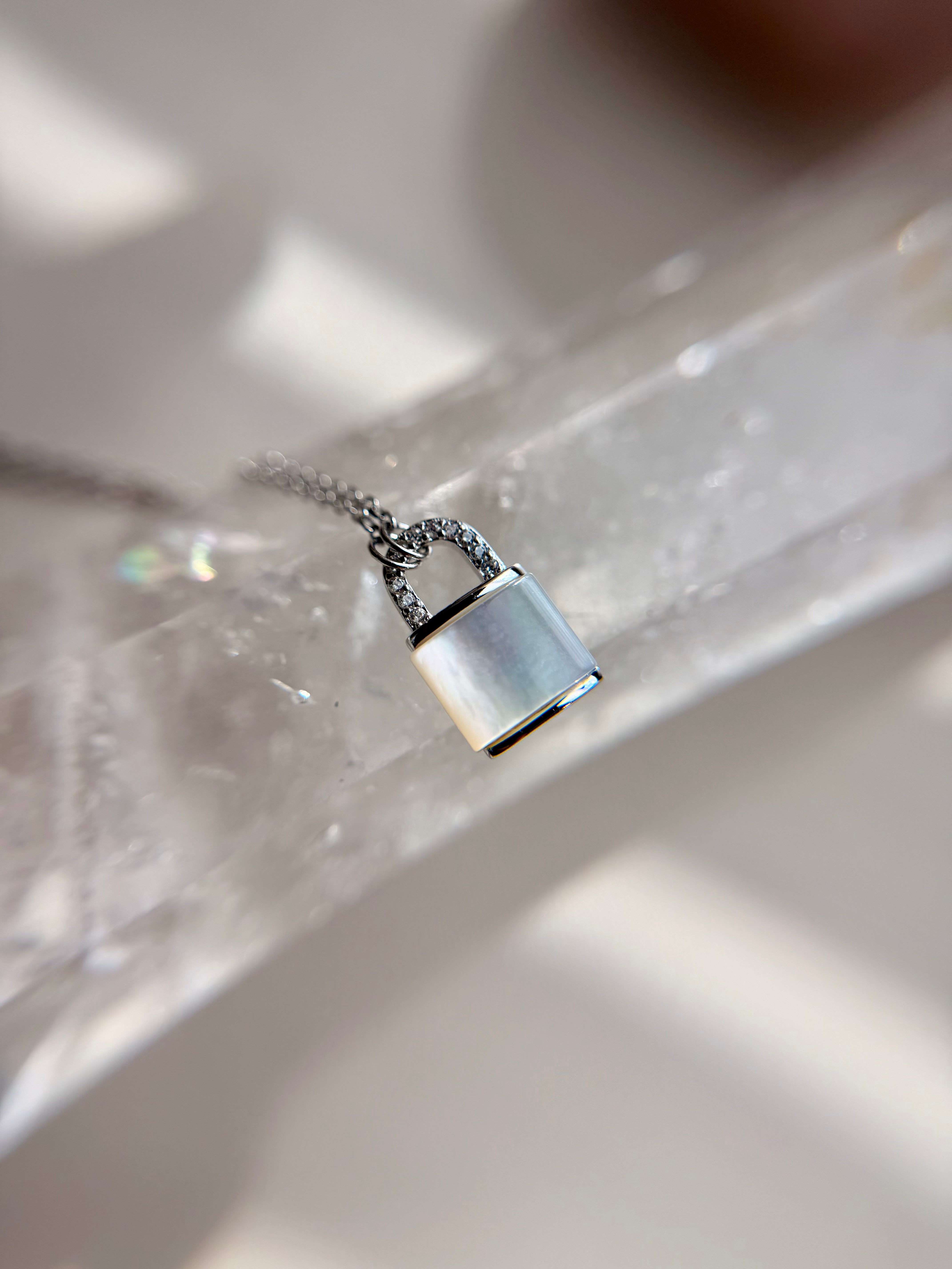 Nube lock necklace