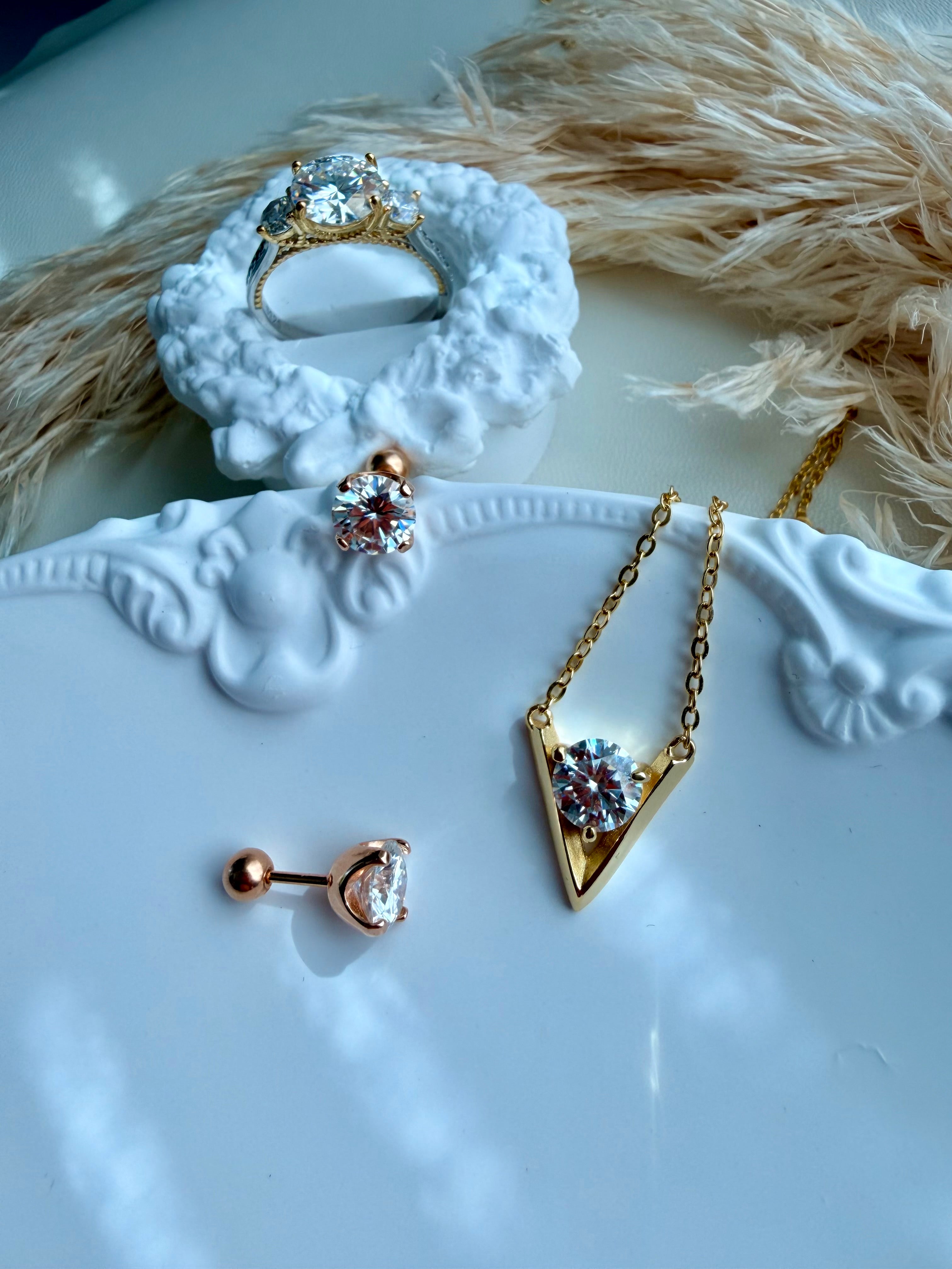 Ariana Necklace