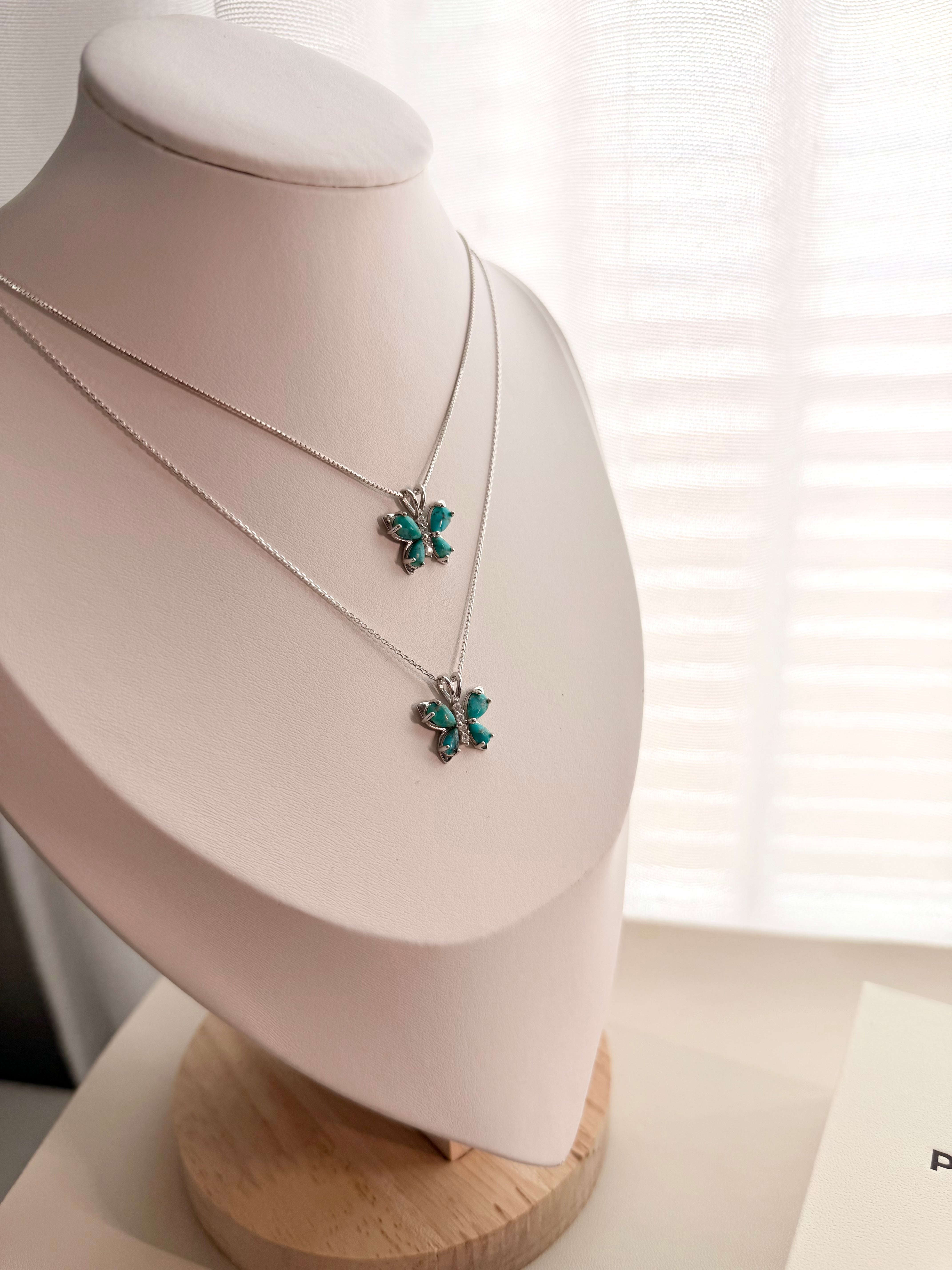 Mariposa necklace