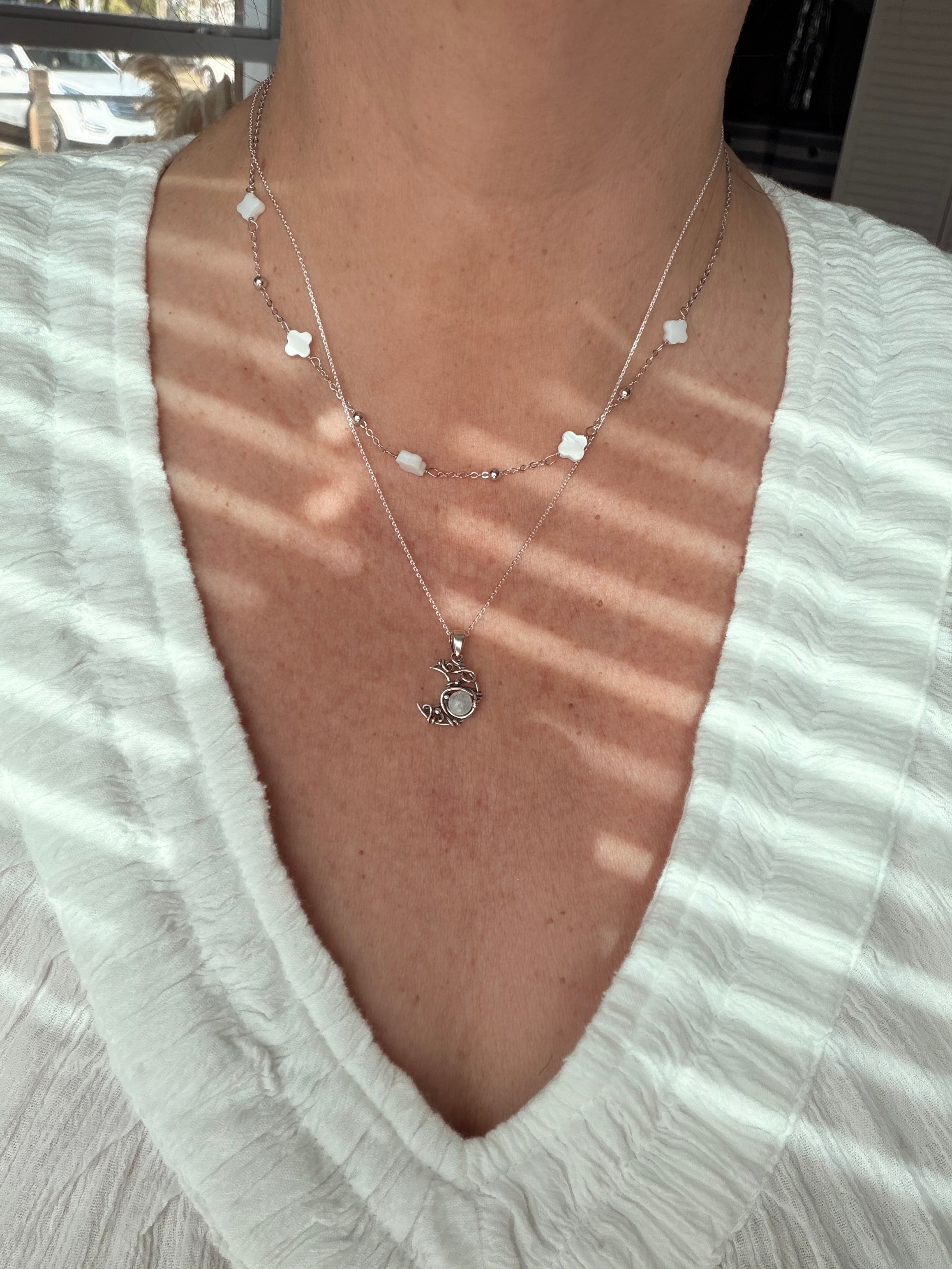 Luna necklace