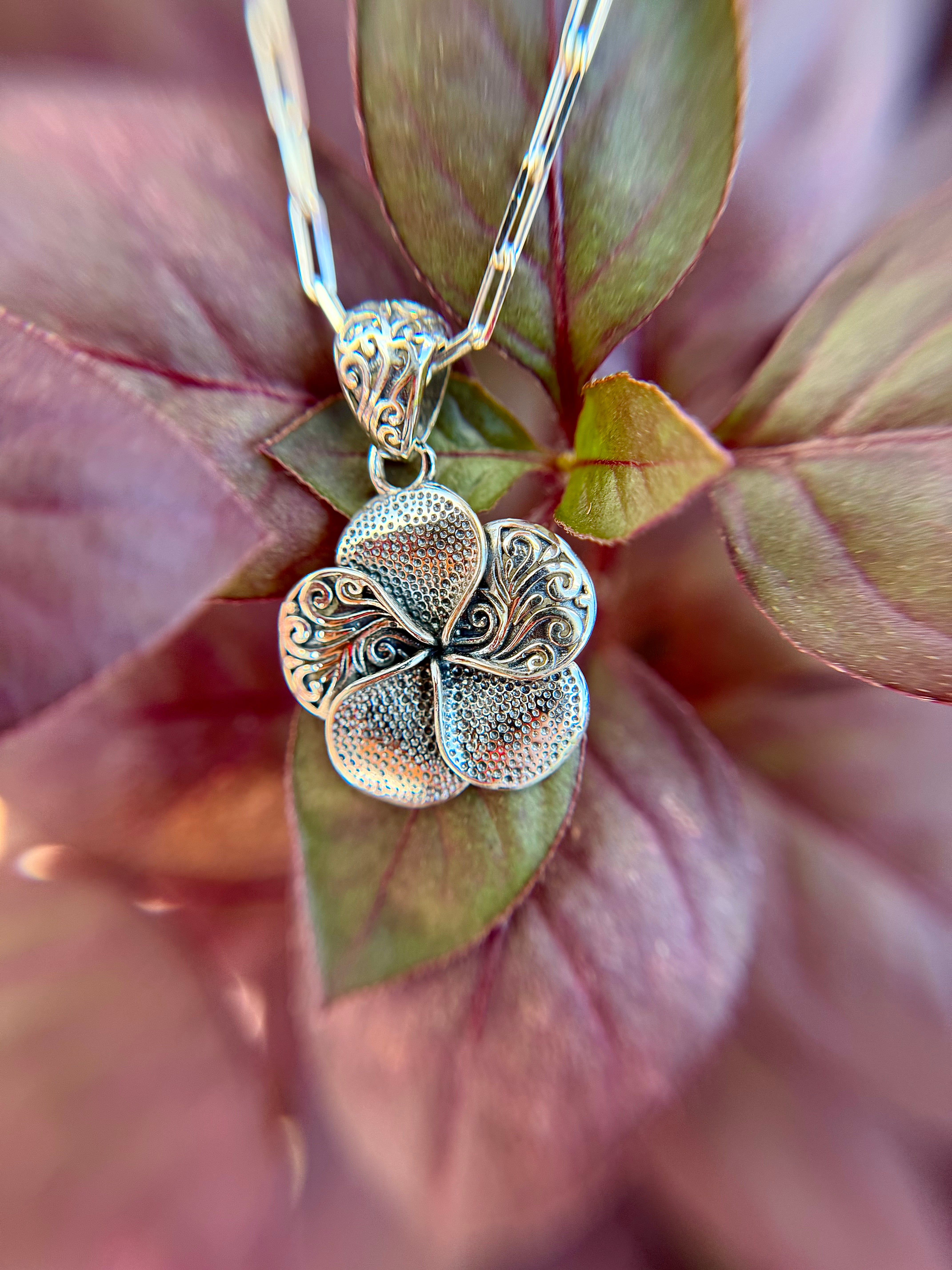 Florina necklace