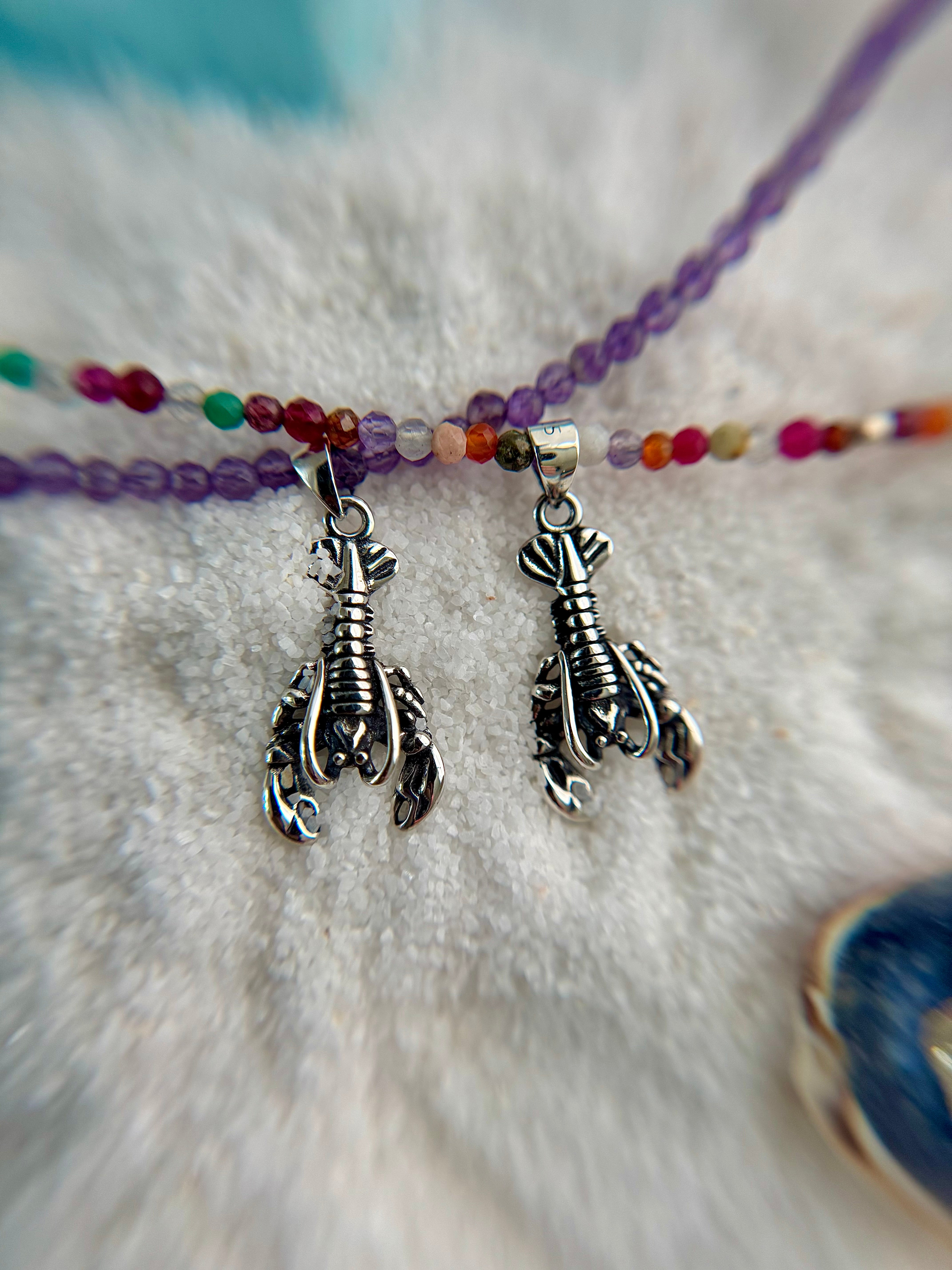 Lola necklace