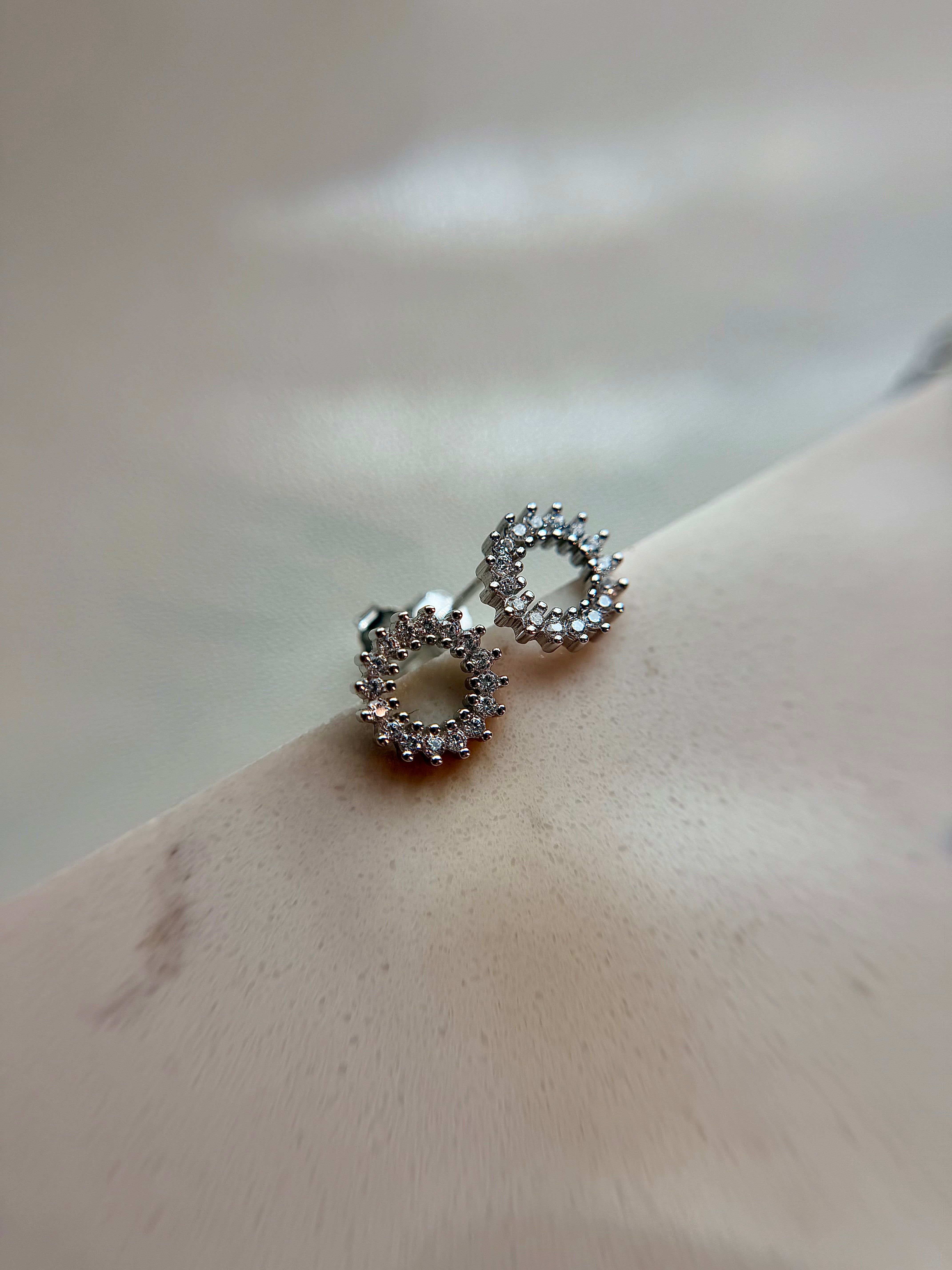 Sterling Silver 925 CZ Circle Stud Earrings