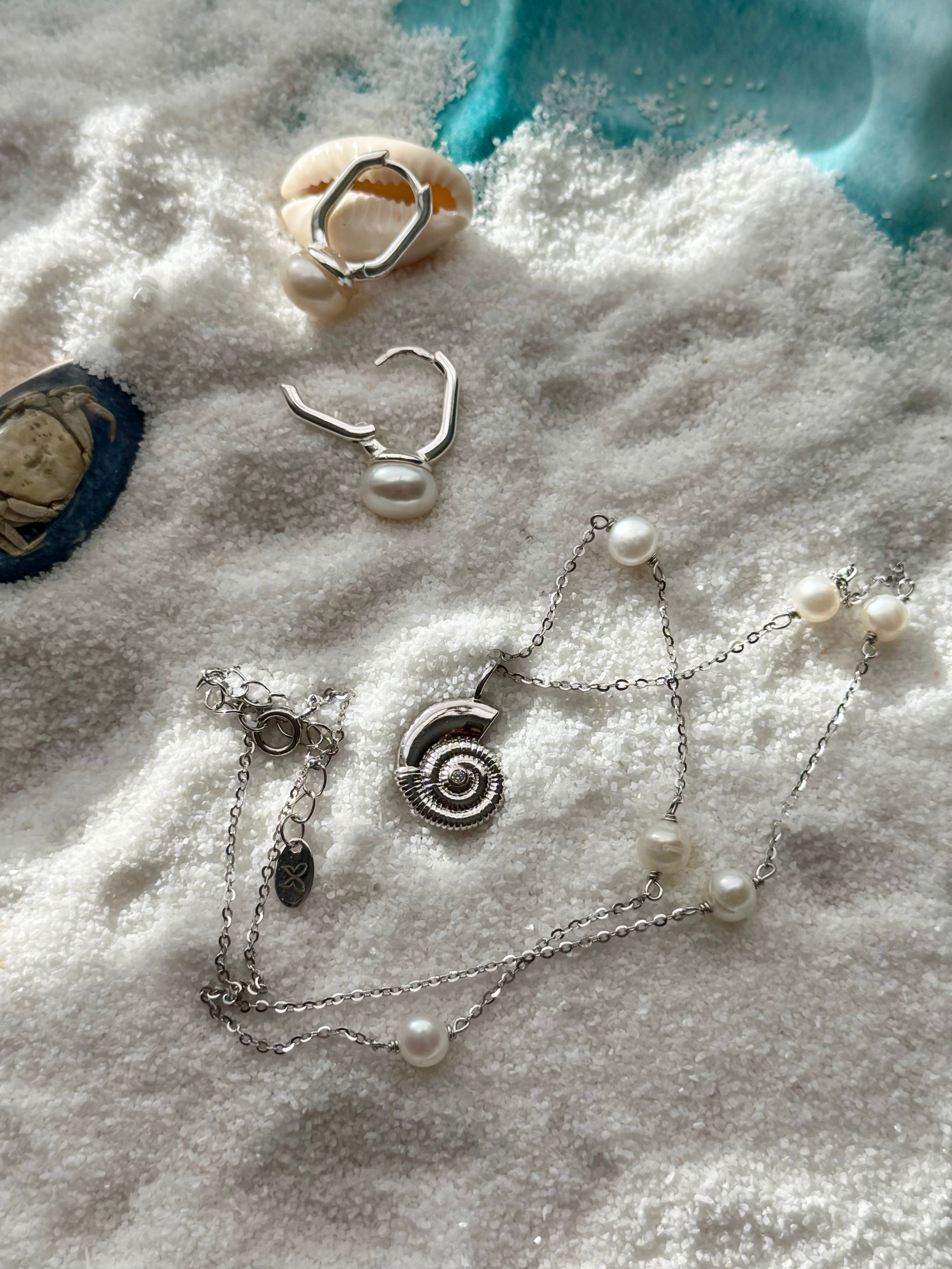 Sirena necklace