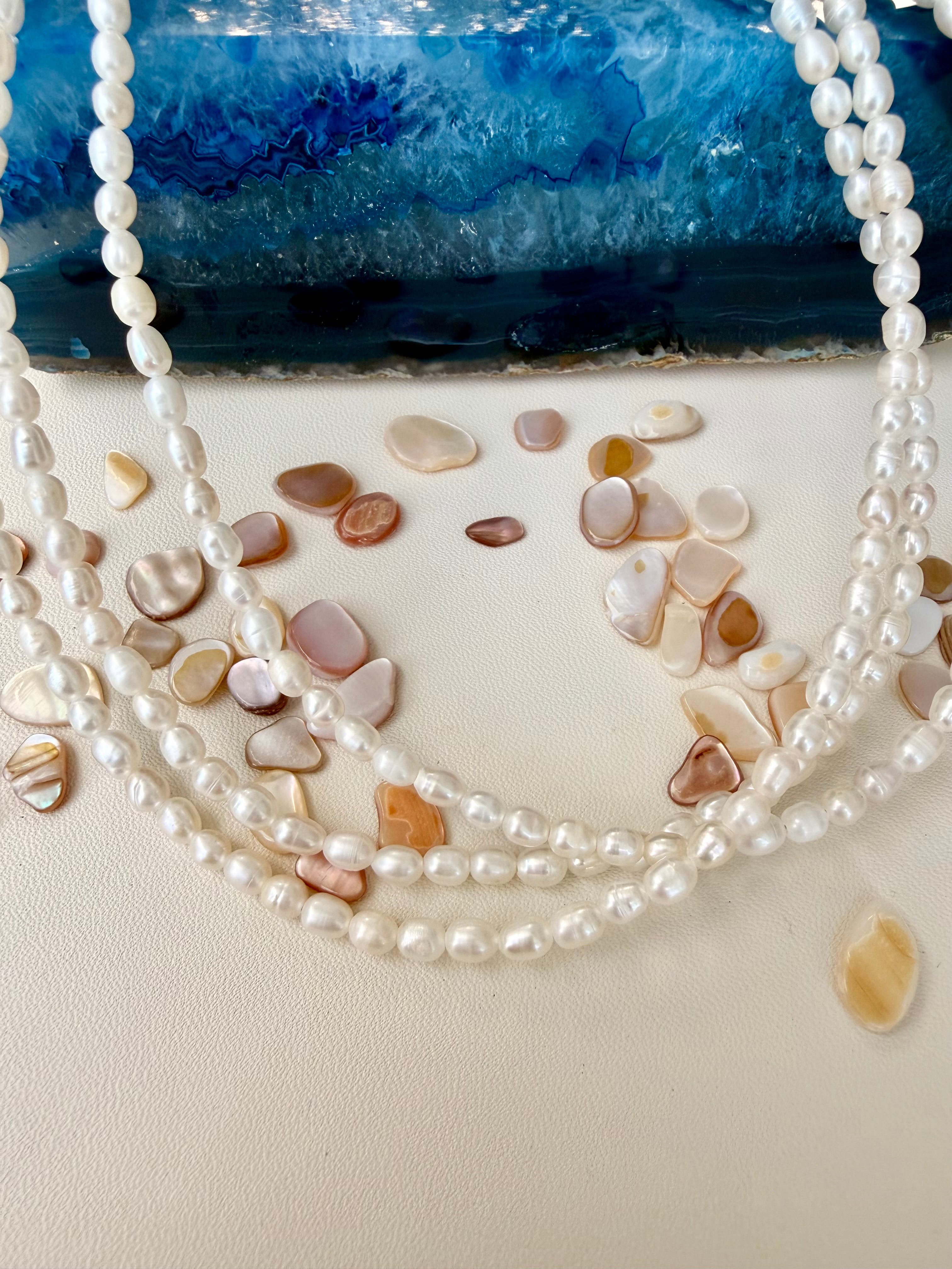 Luna Freshwater Pearl Necklace