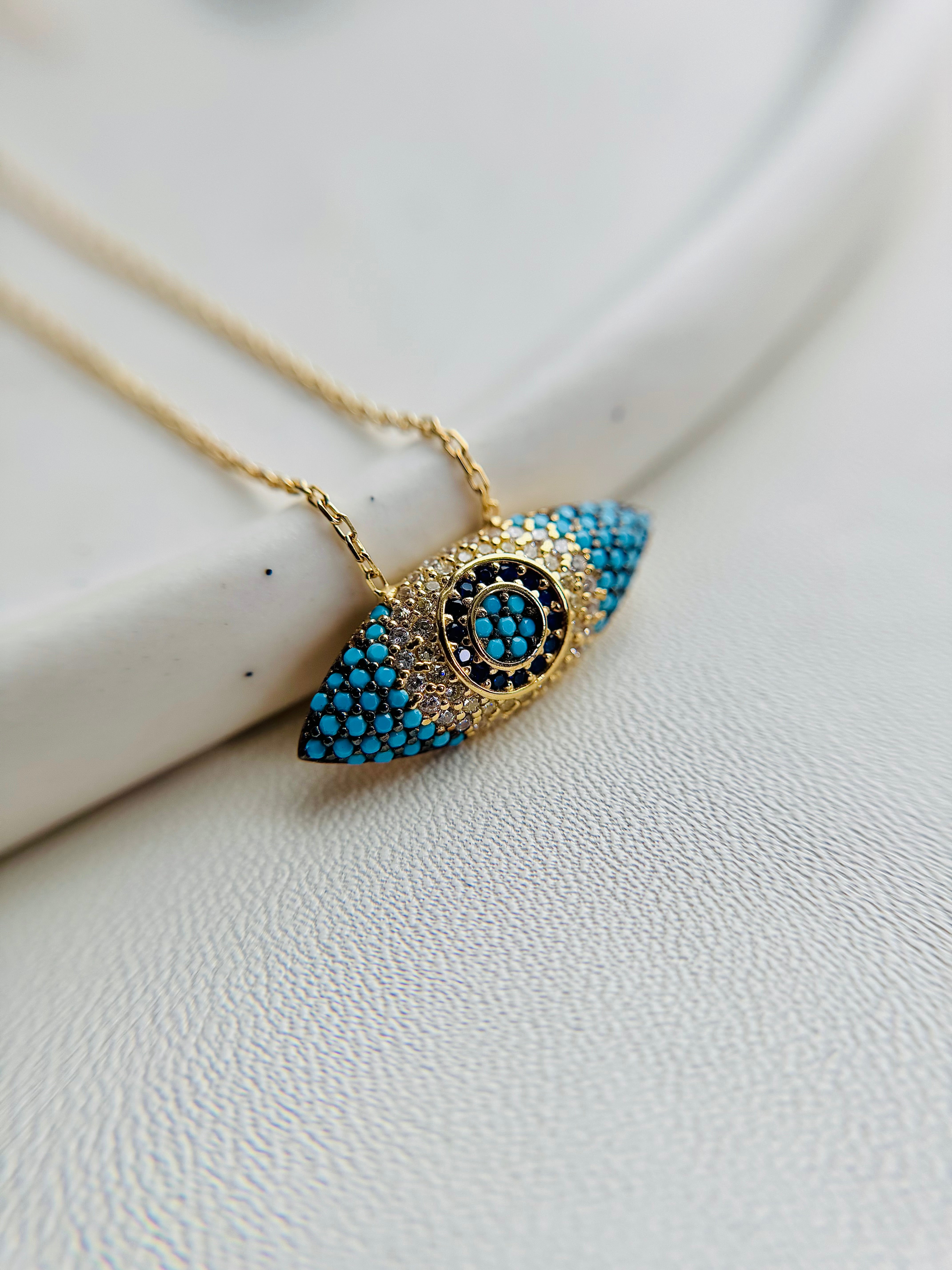 Aura necklace