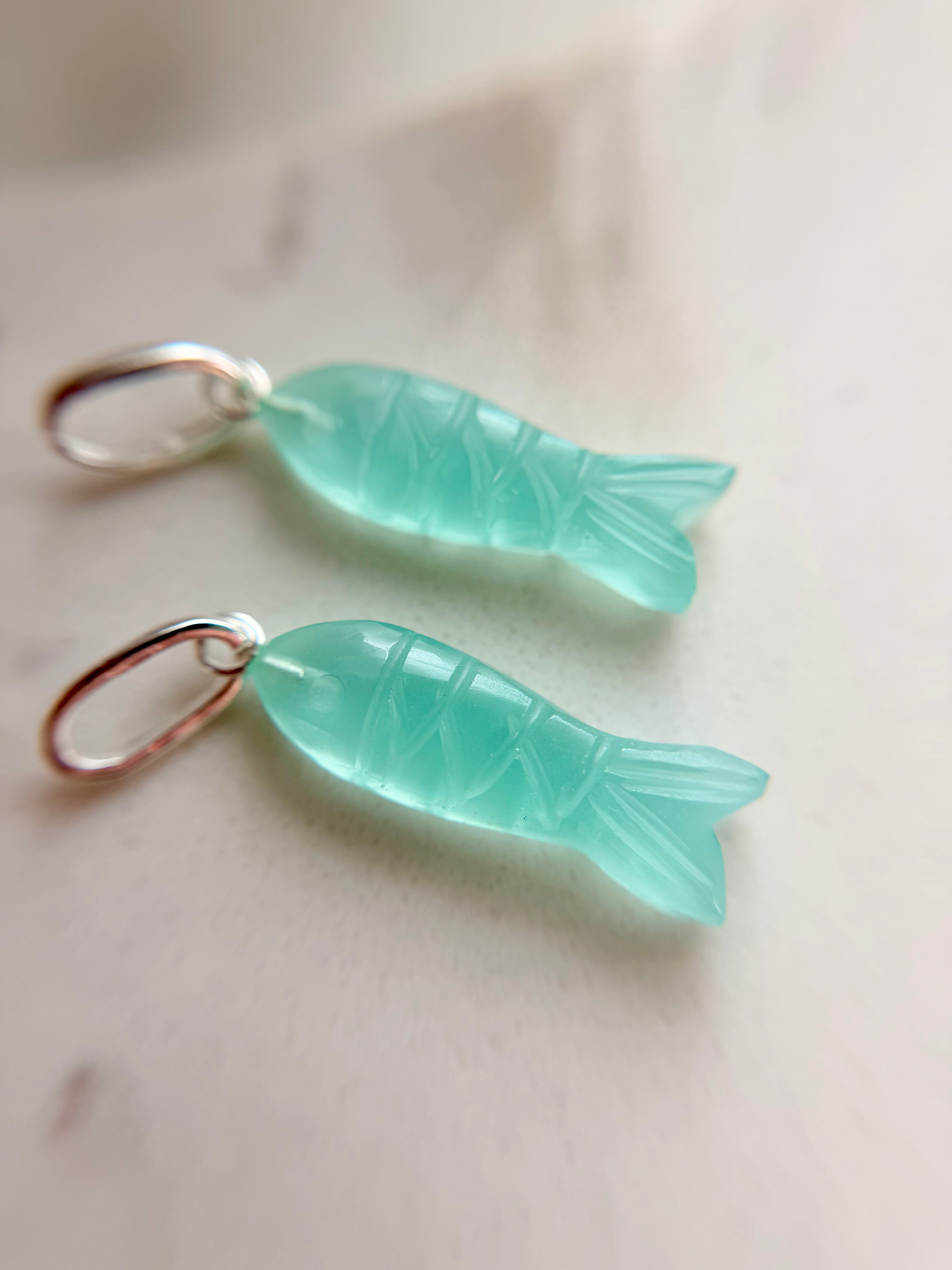 Delmar stone fish pendant