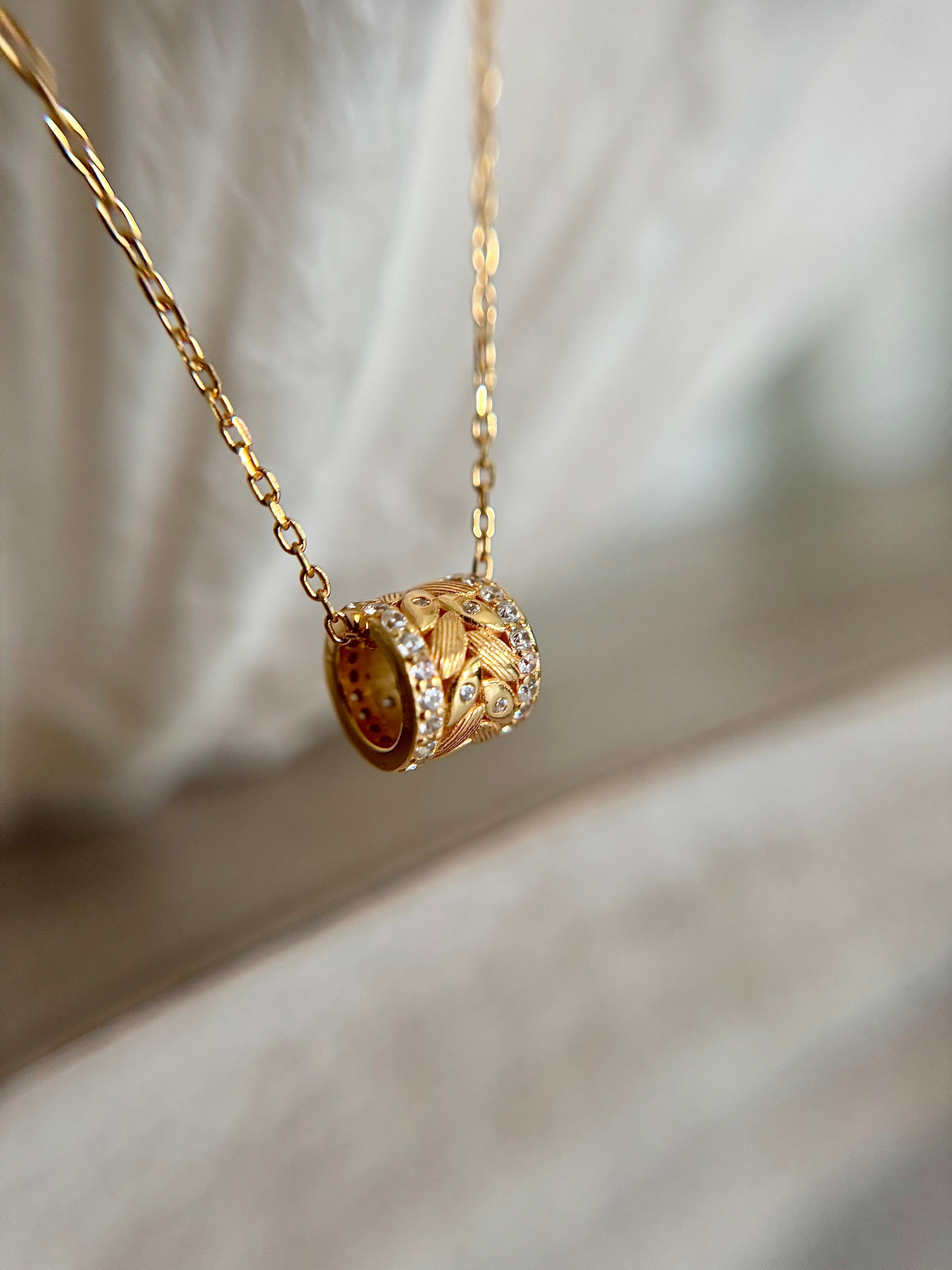 Oriana barrel necklace
