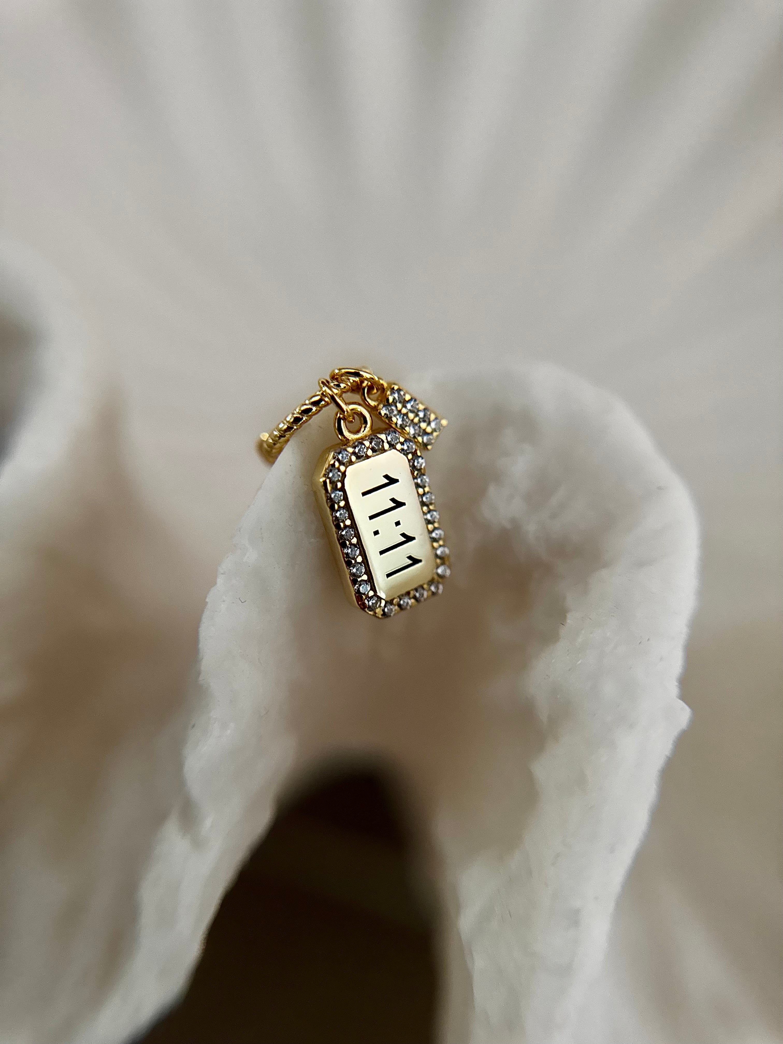Angelique necklace