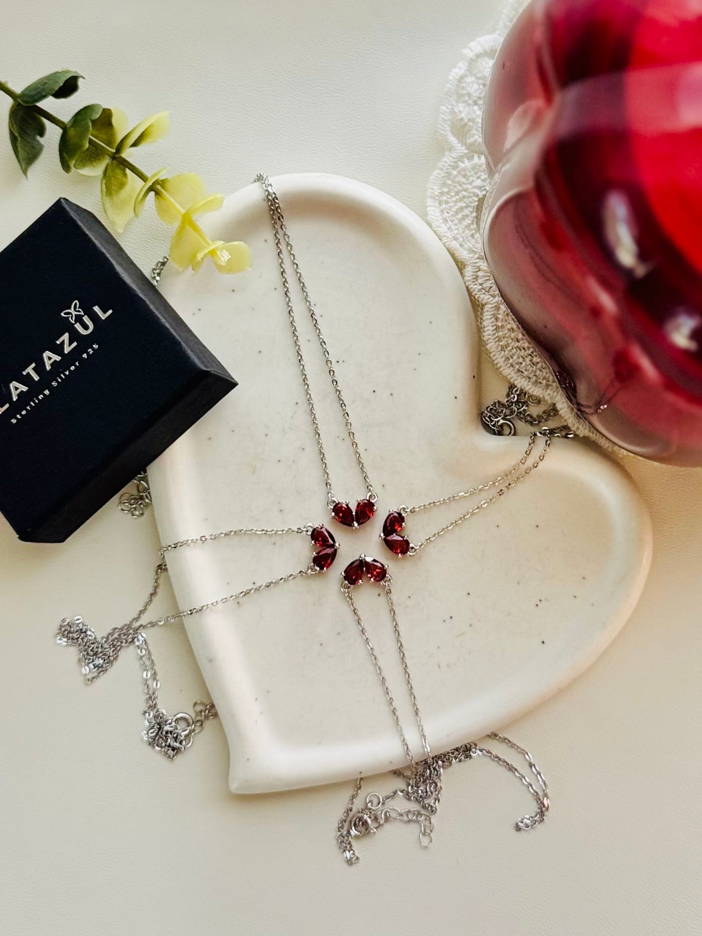 Sofia necklace