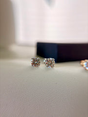 Jimena studs