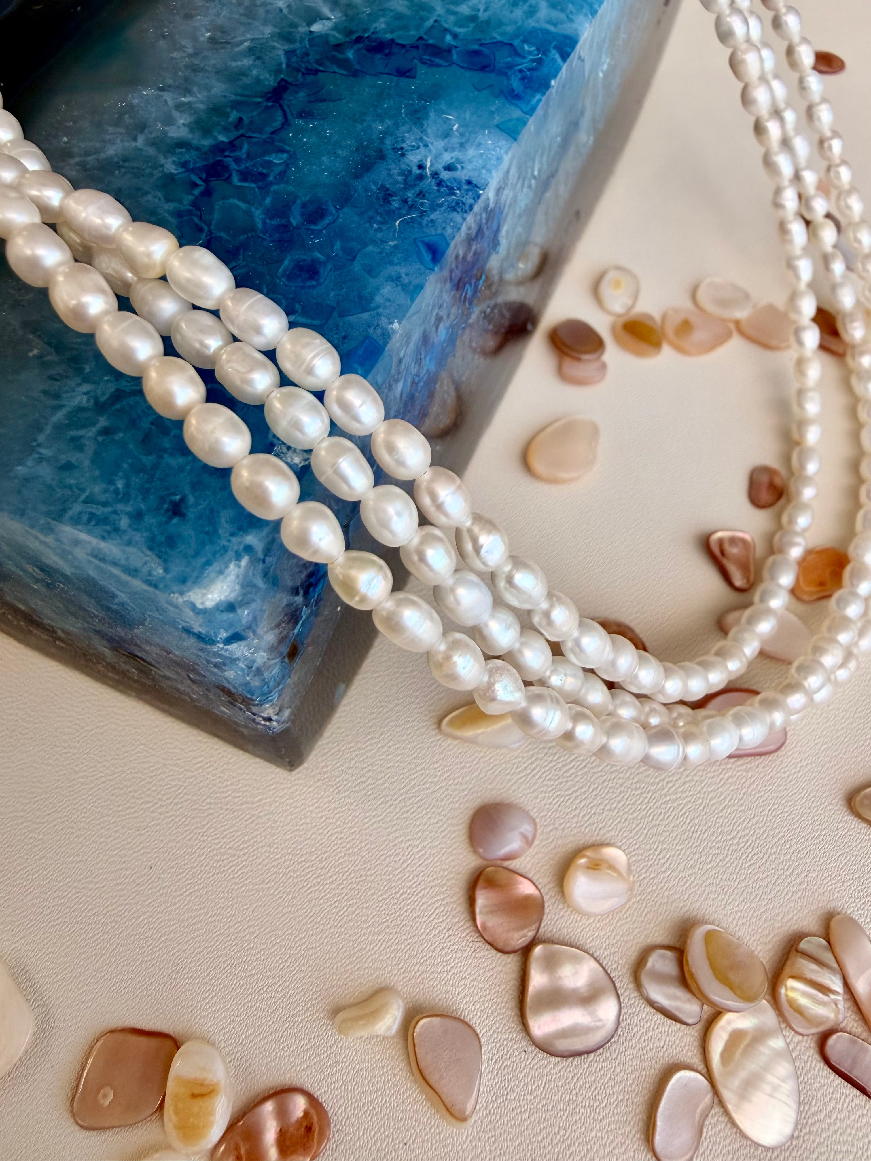 Luna Freshwater Pearl Necklace