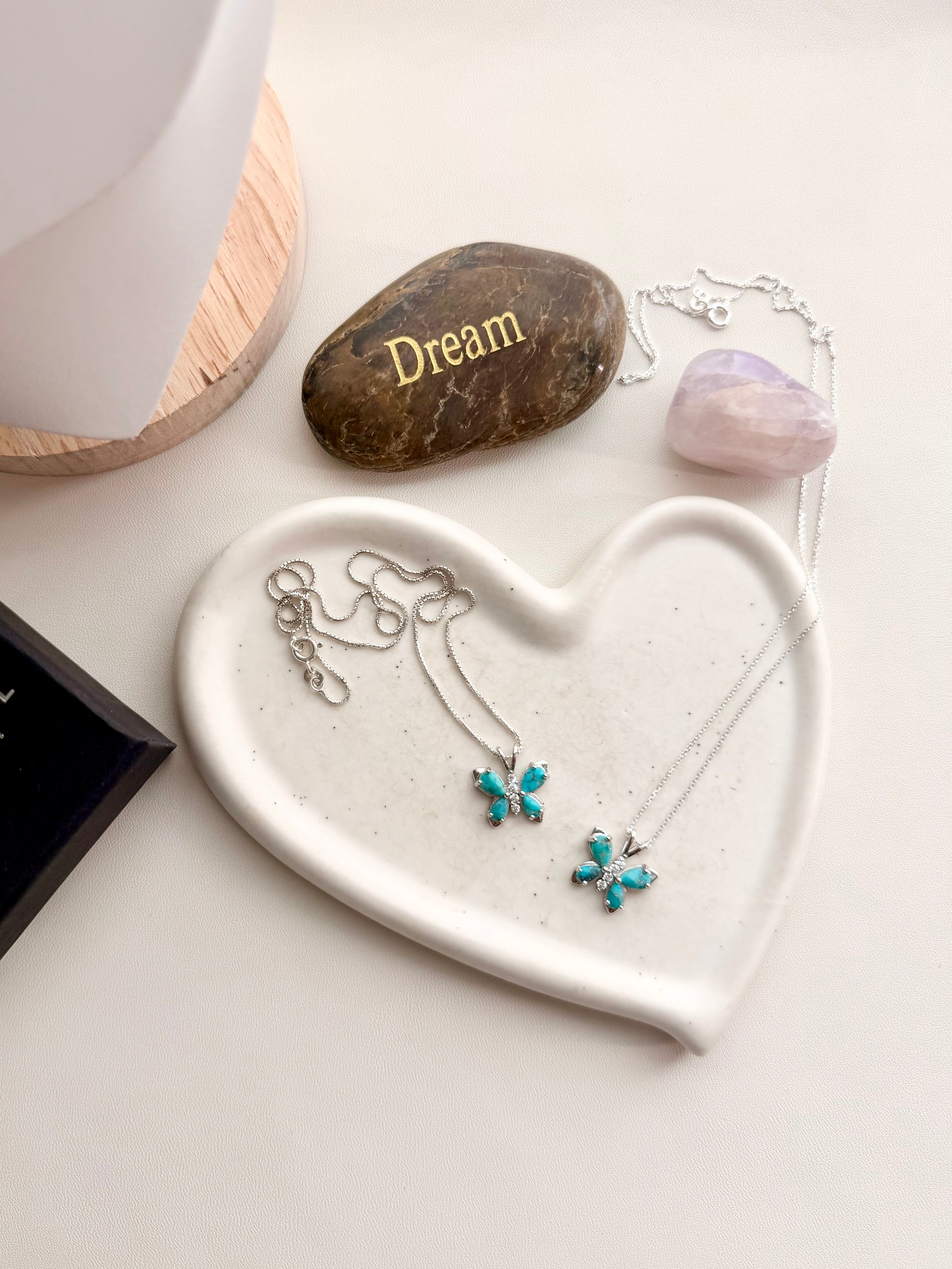 Mariposa necklace