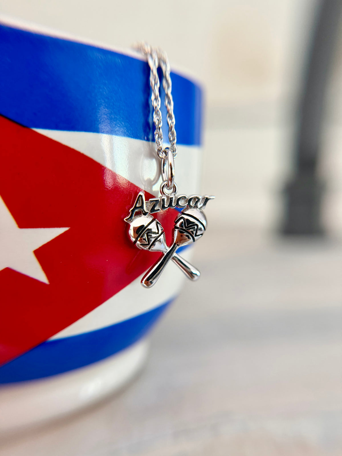 Azúcar Maracas Charm