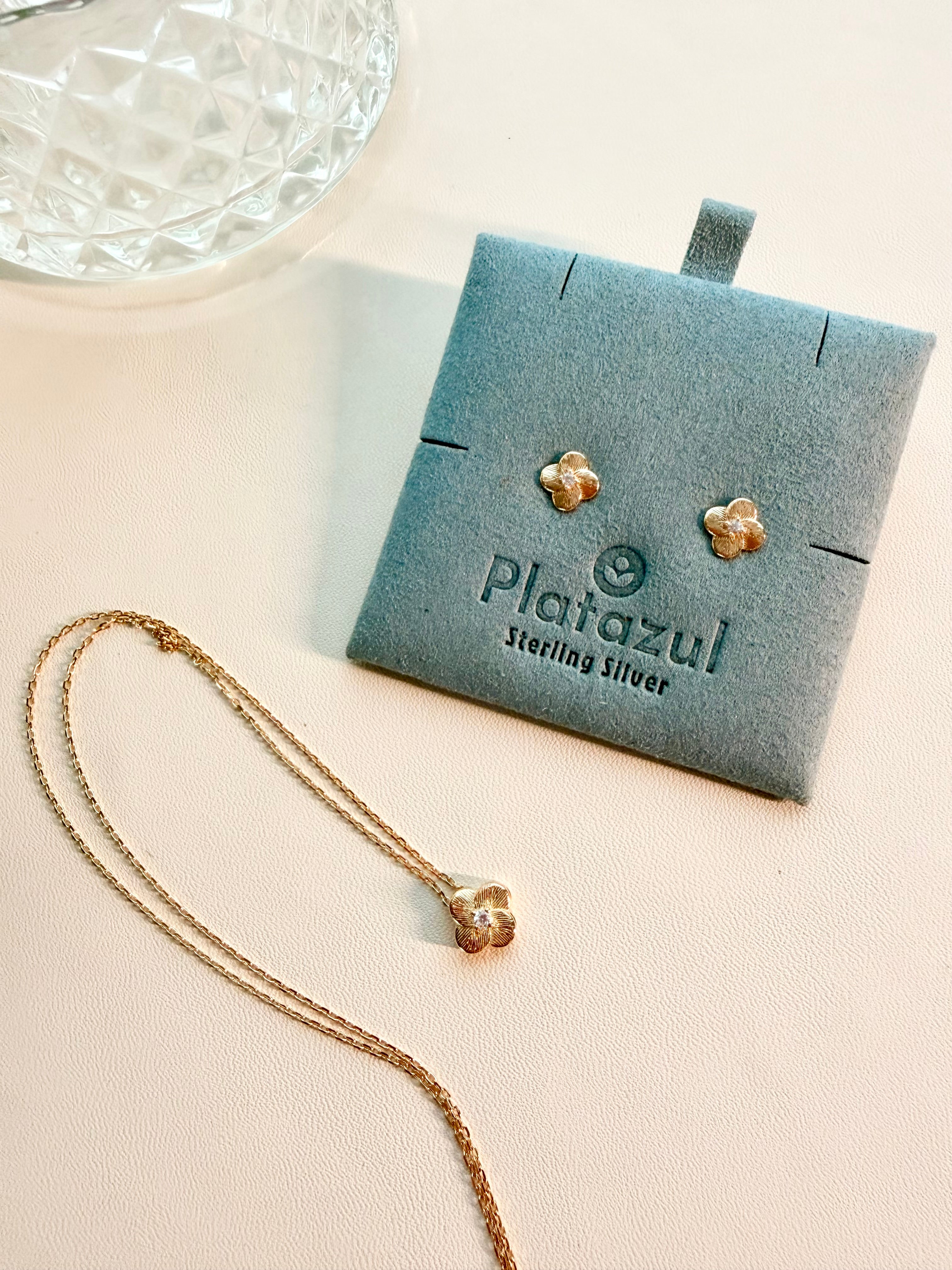 Flora necklace set