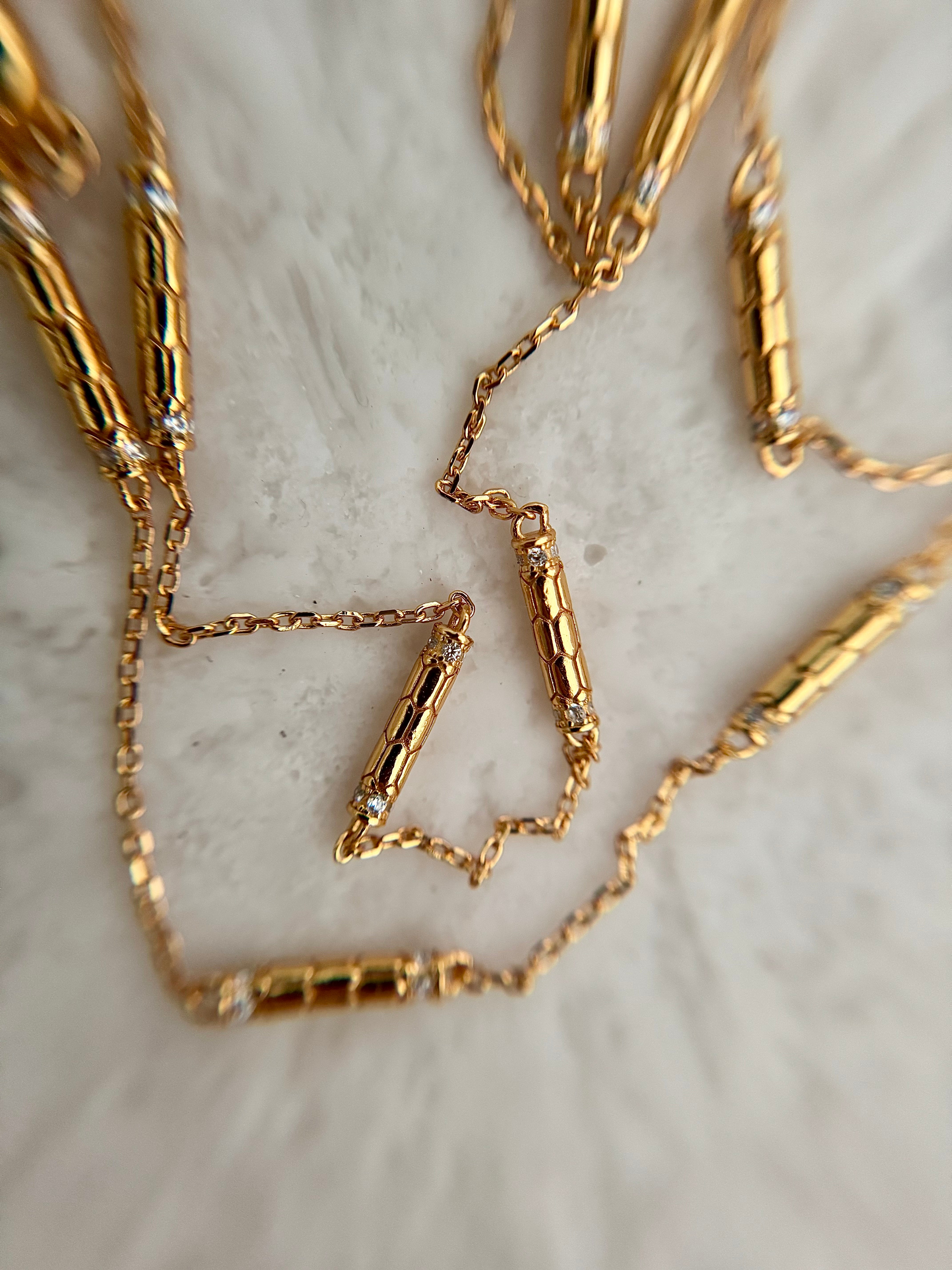 Oriana station necklace