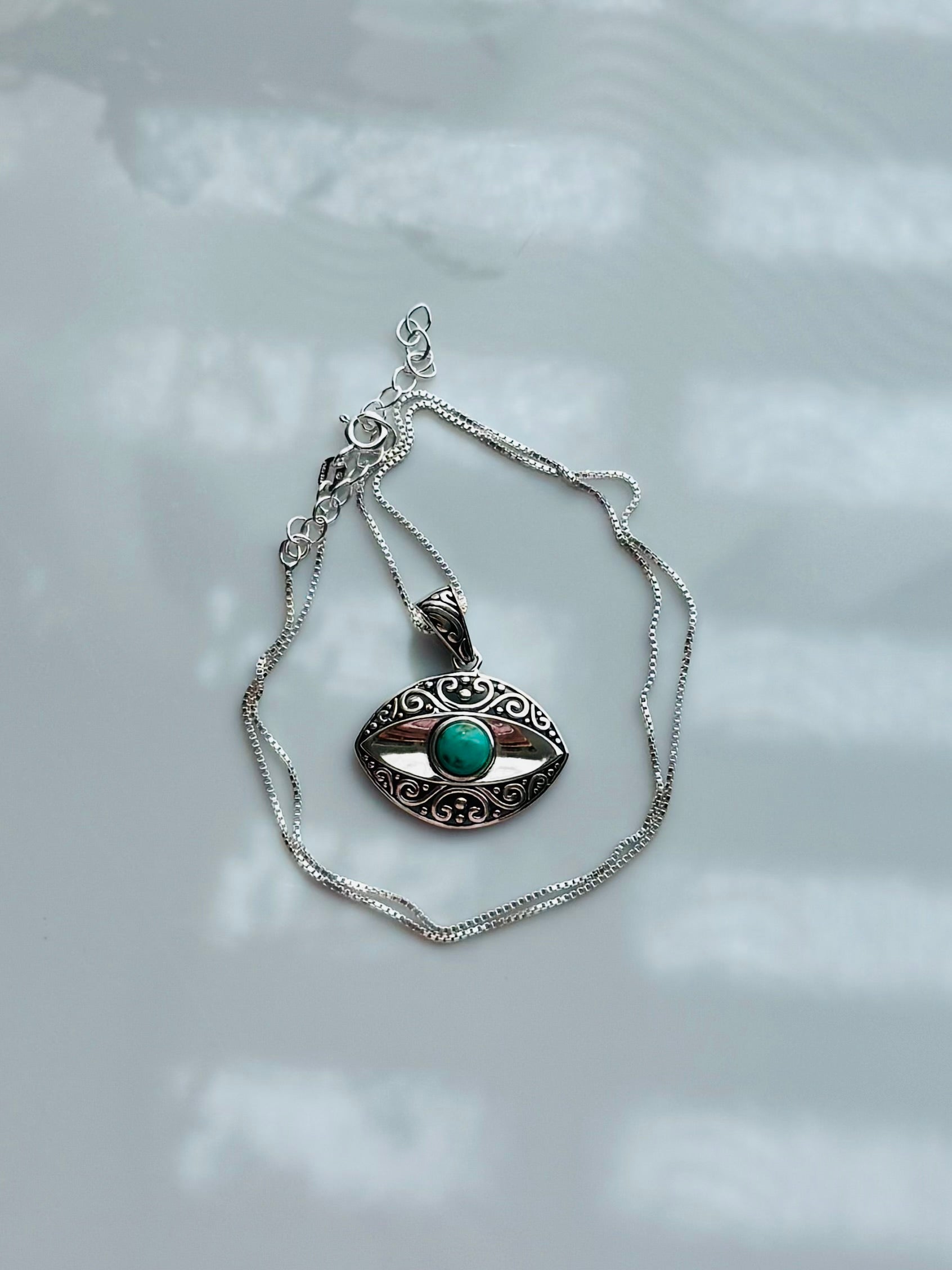 Dara necklace