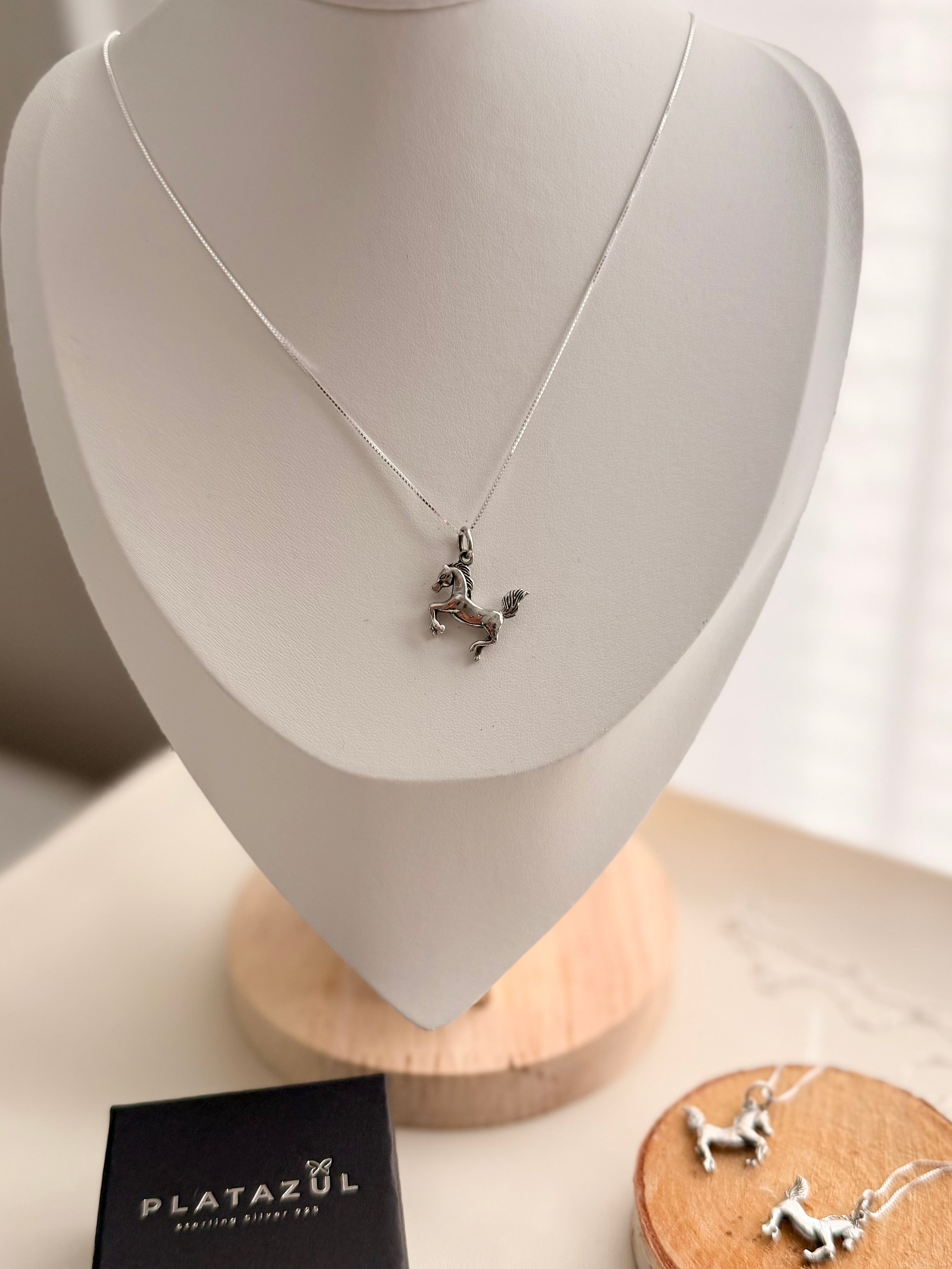 3D Horse necklace