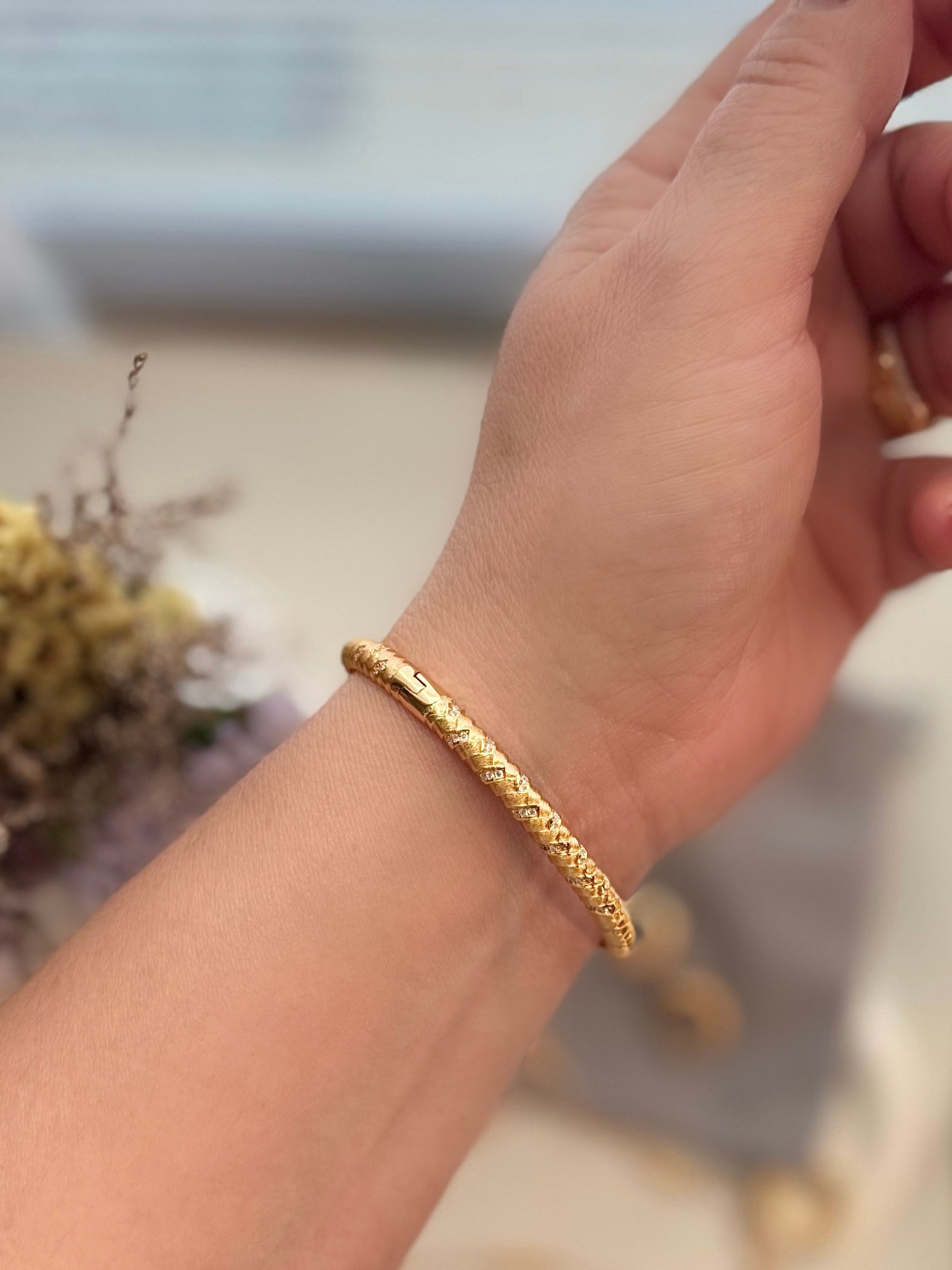 Oriana bangle