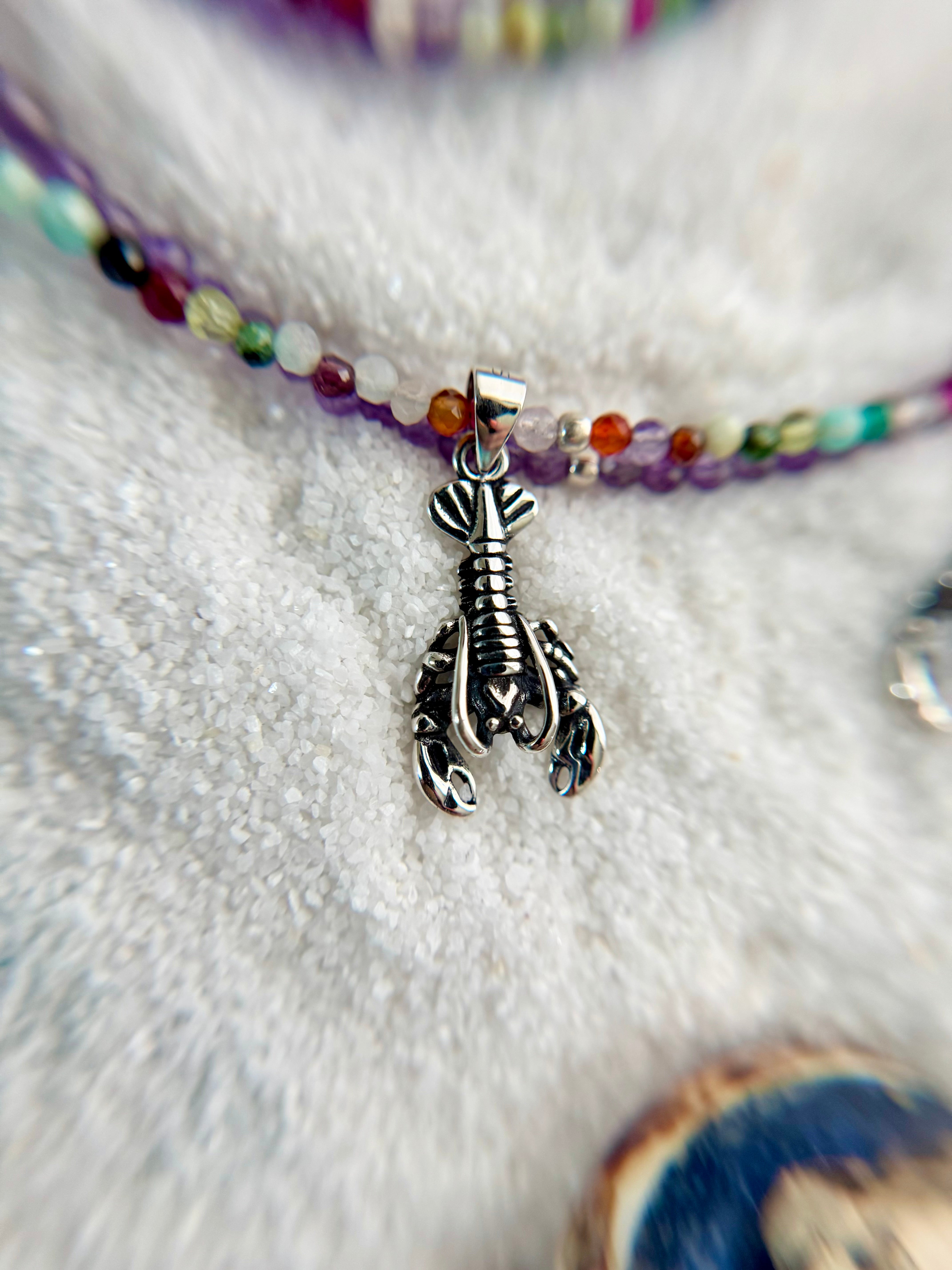 Lola necklace