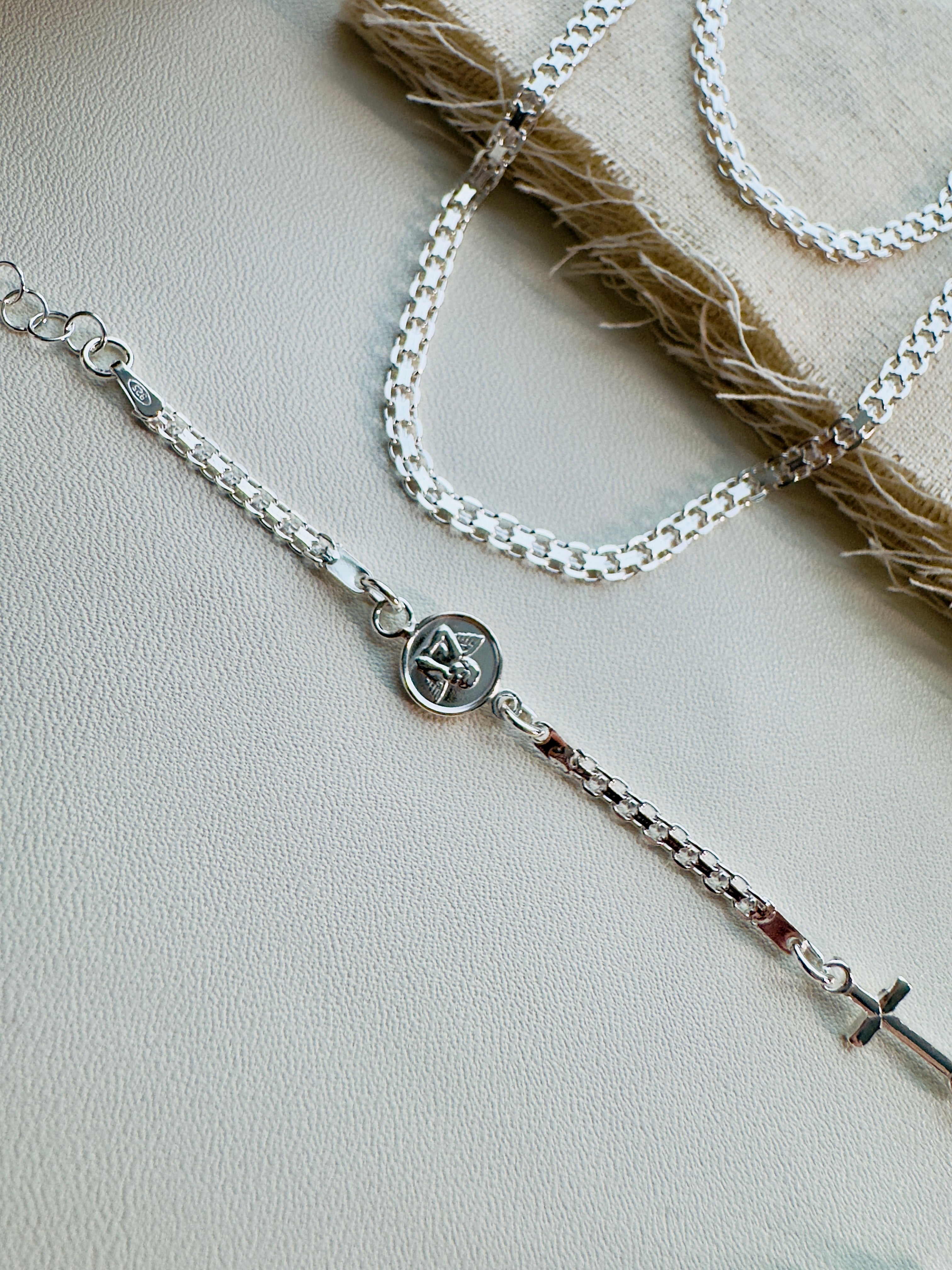 Mary bracelet