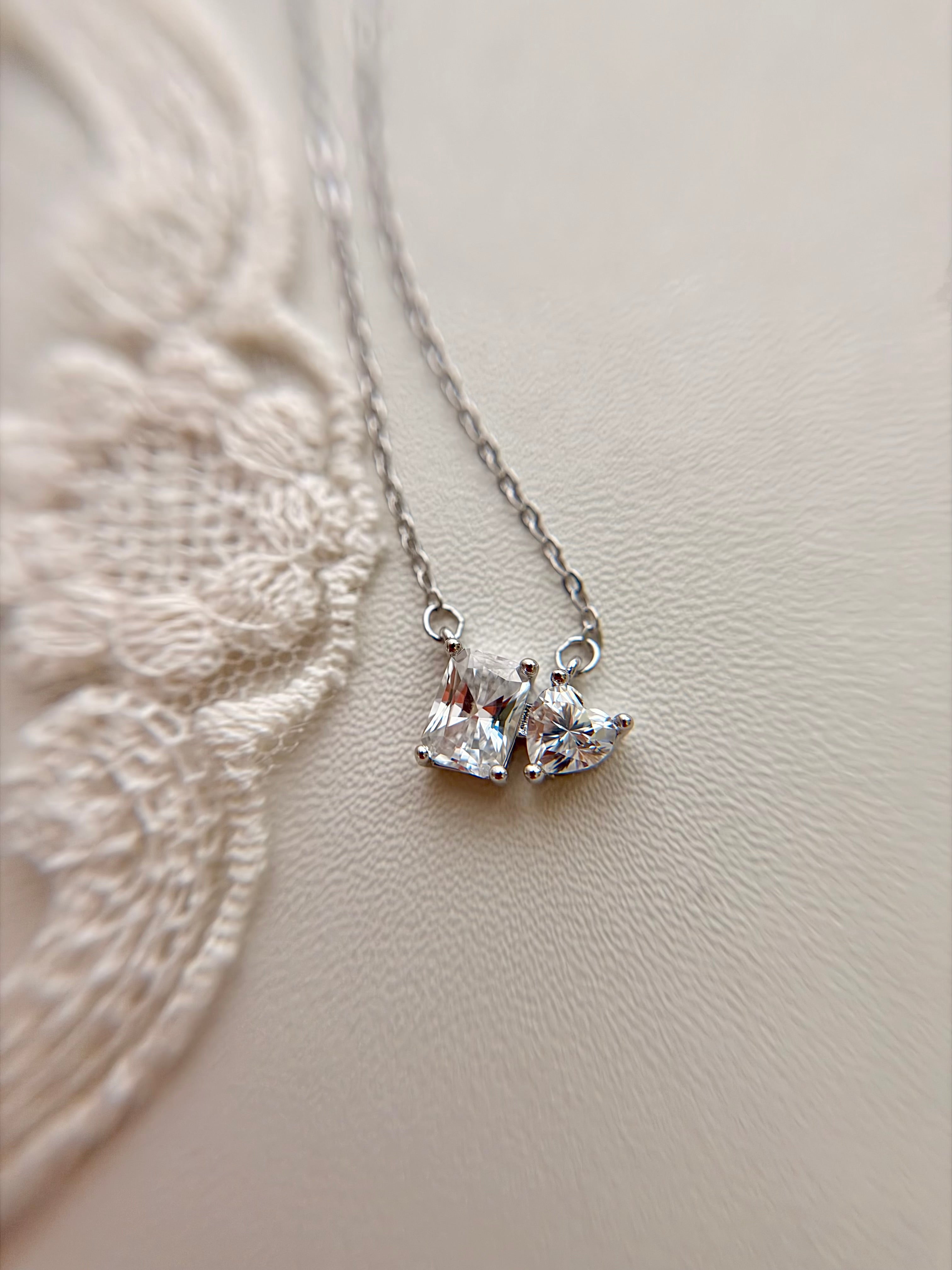 Elena necklace