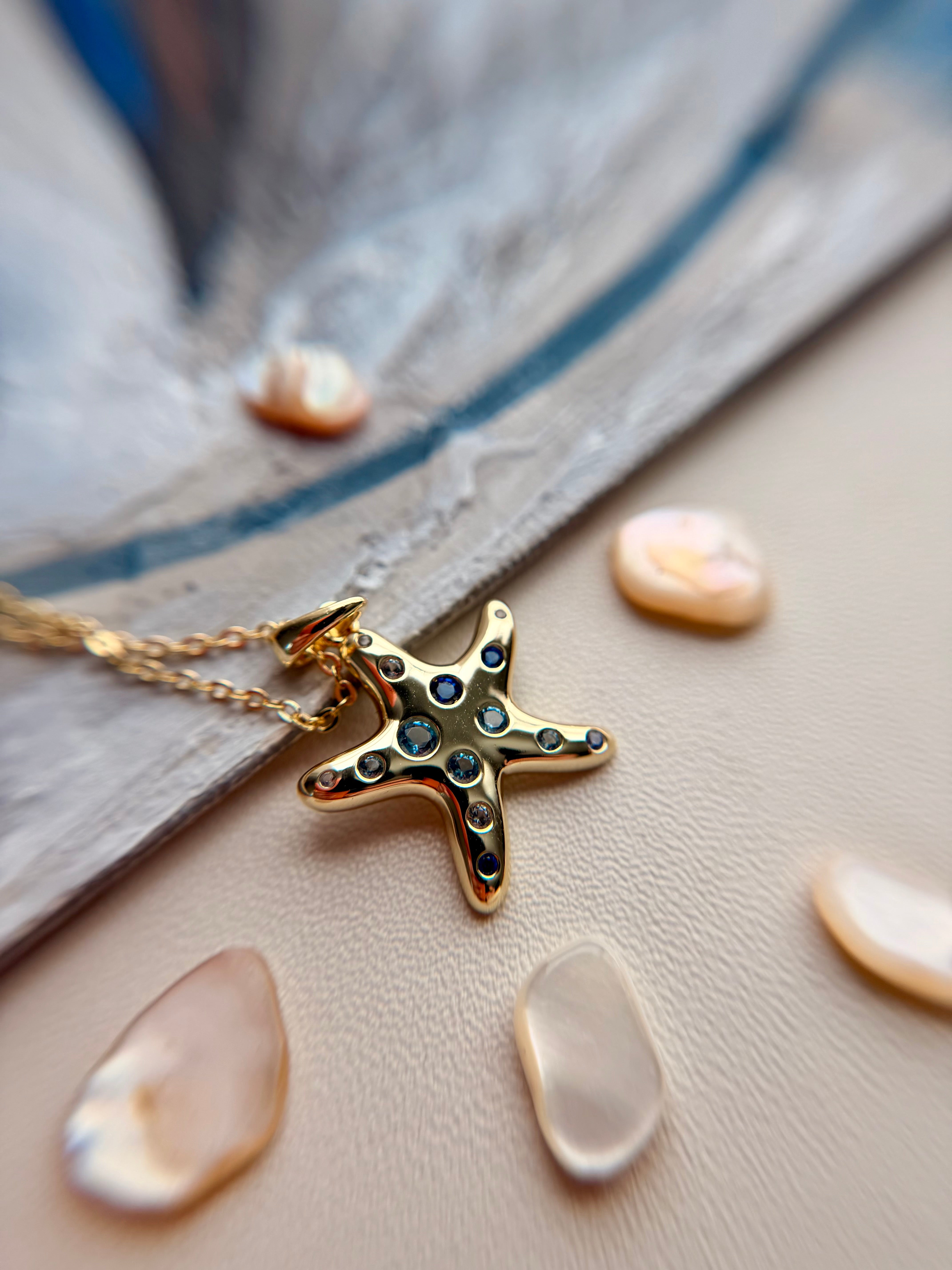 Coralia necklace