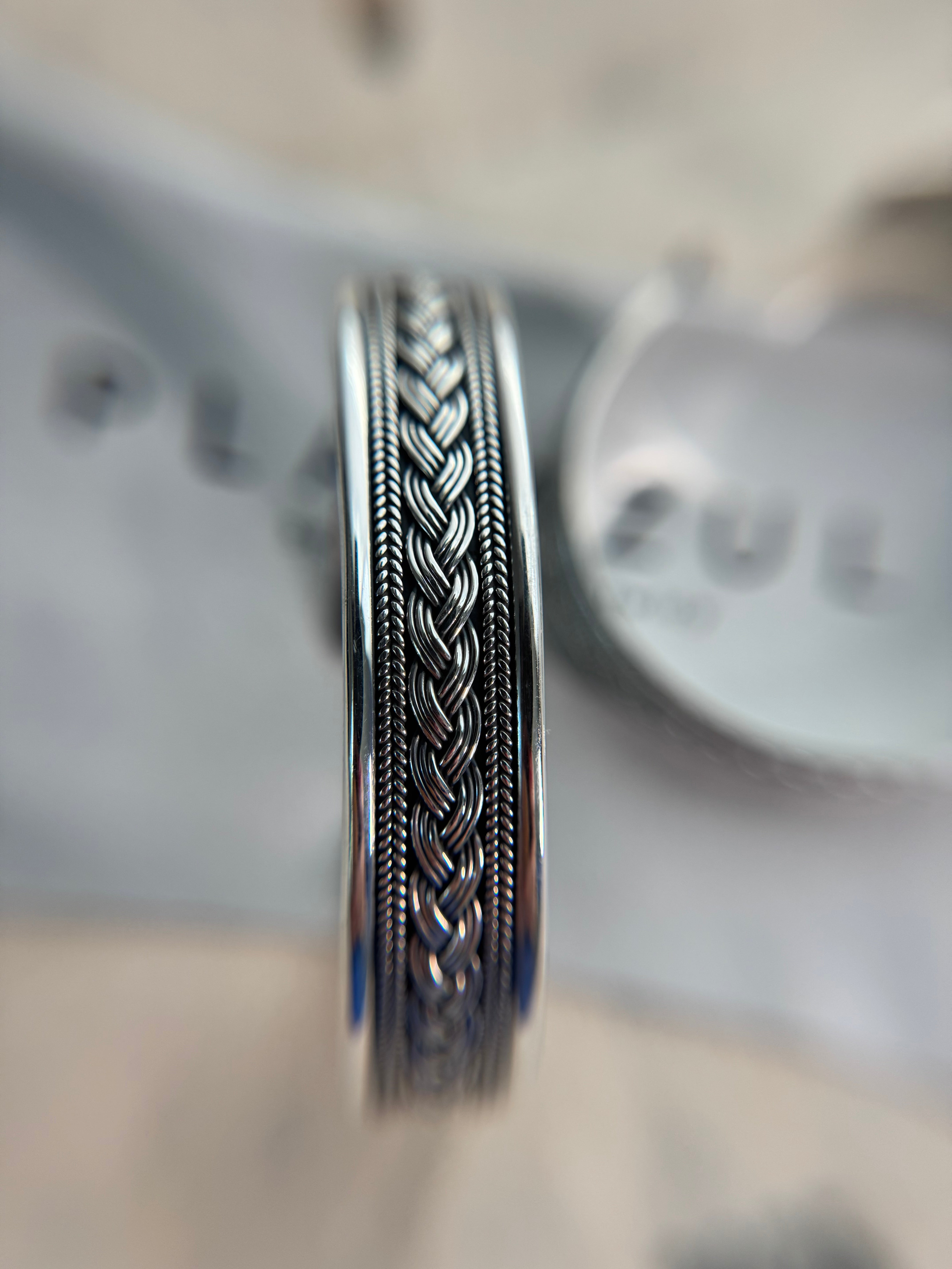 Eva bangle bracelet
