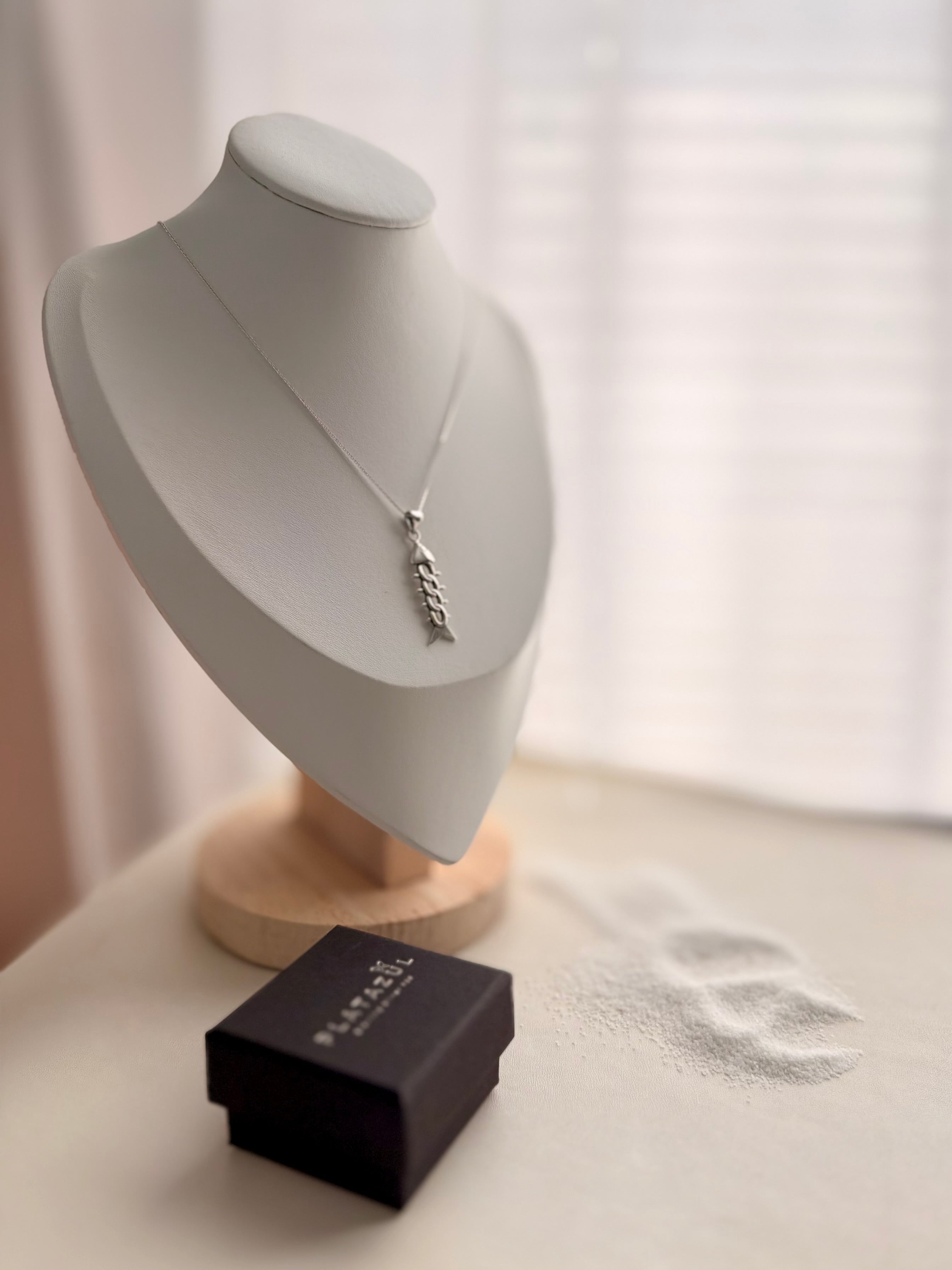 Oceana necklace