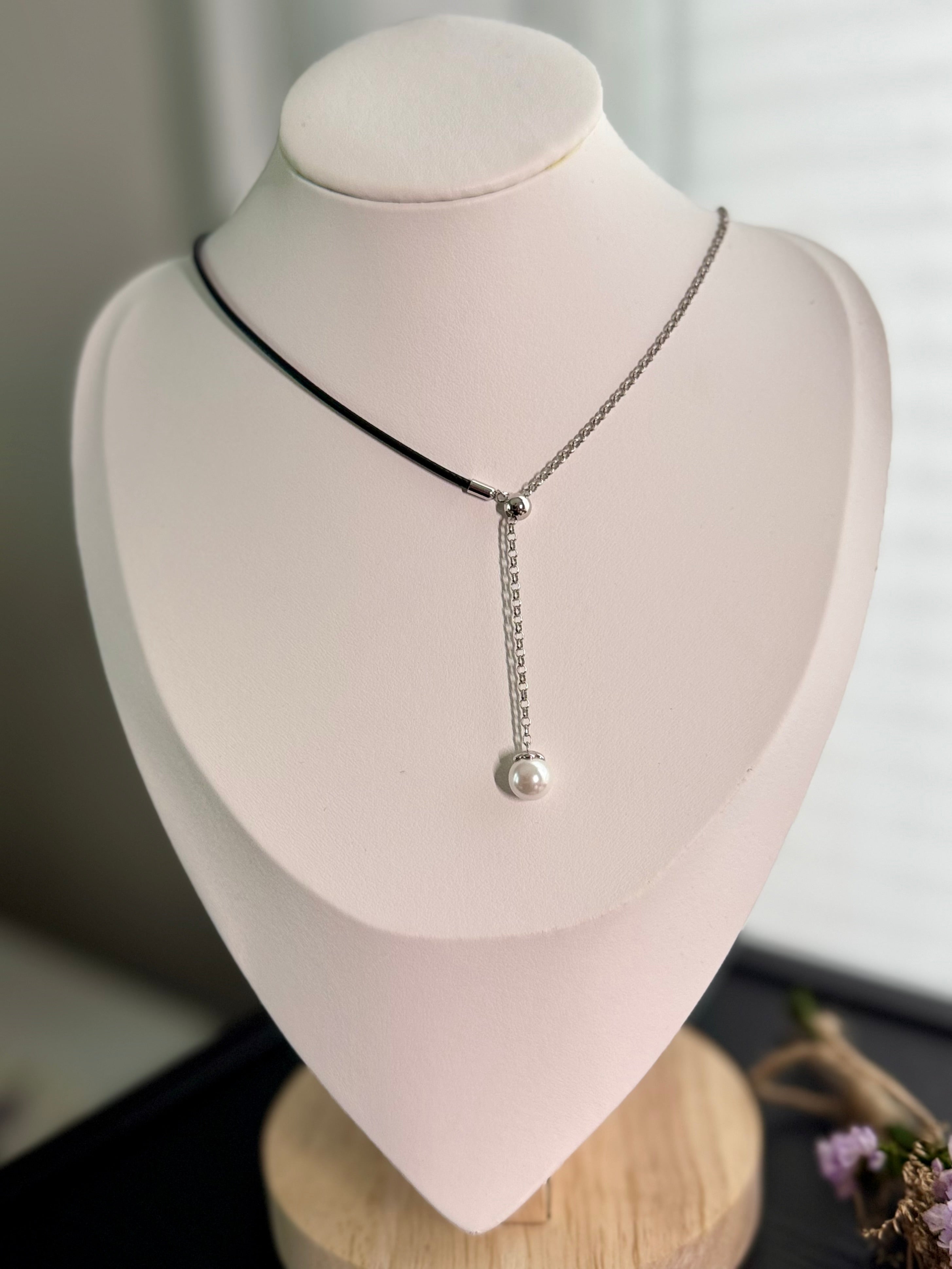 Andrea necklace