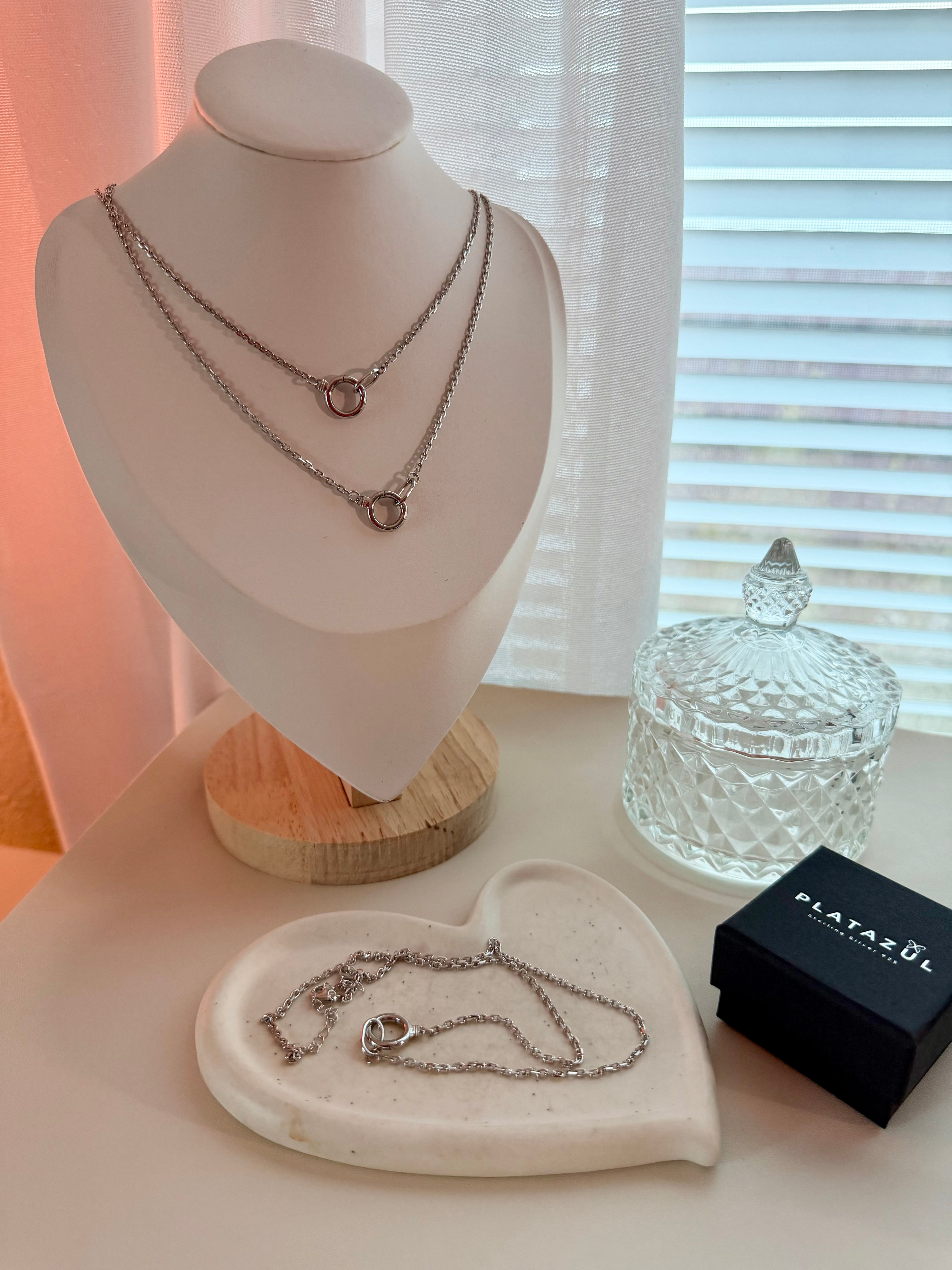 Mina necklace
