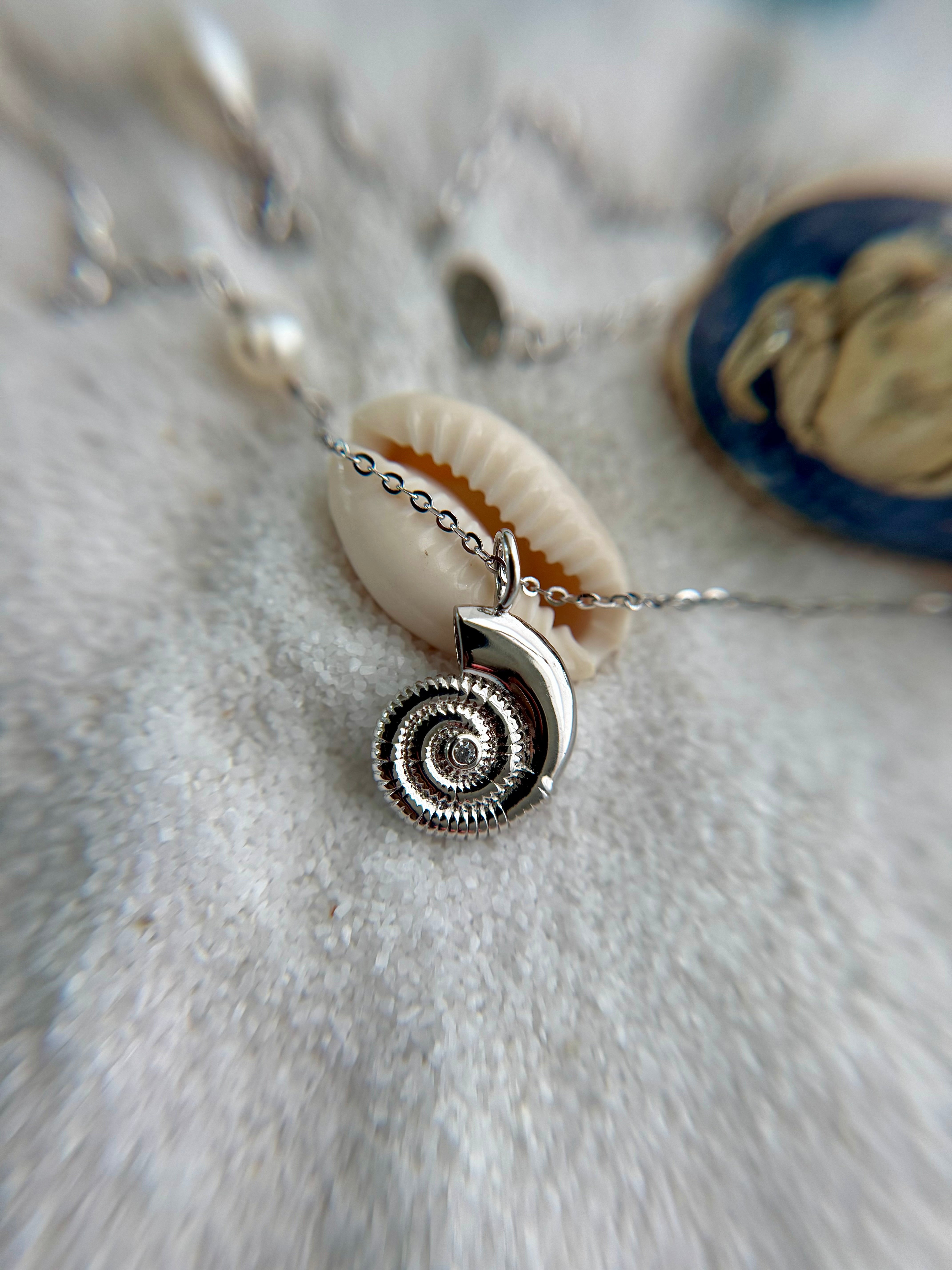 Sirena necklace