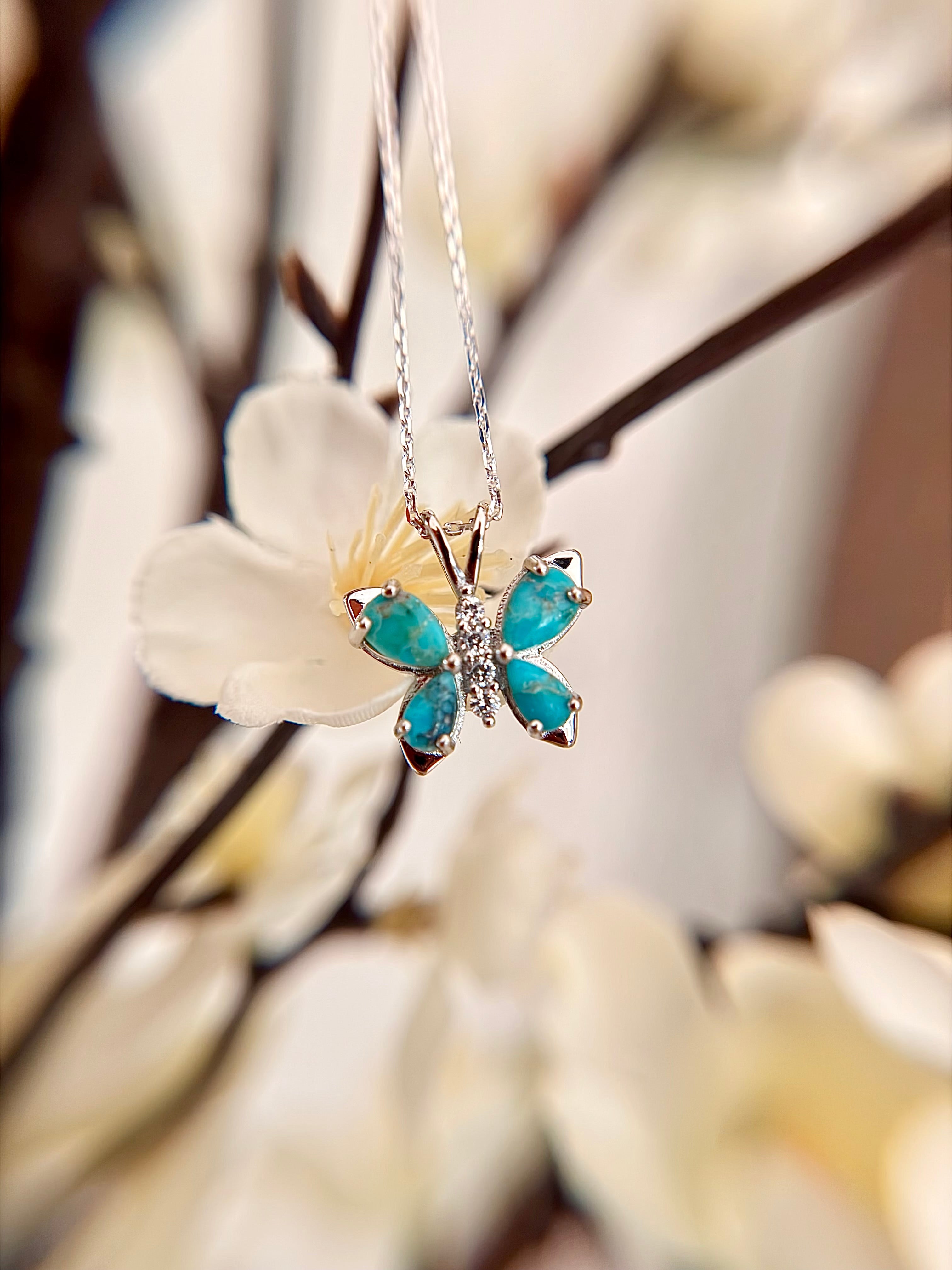 Mariposa necklace