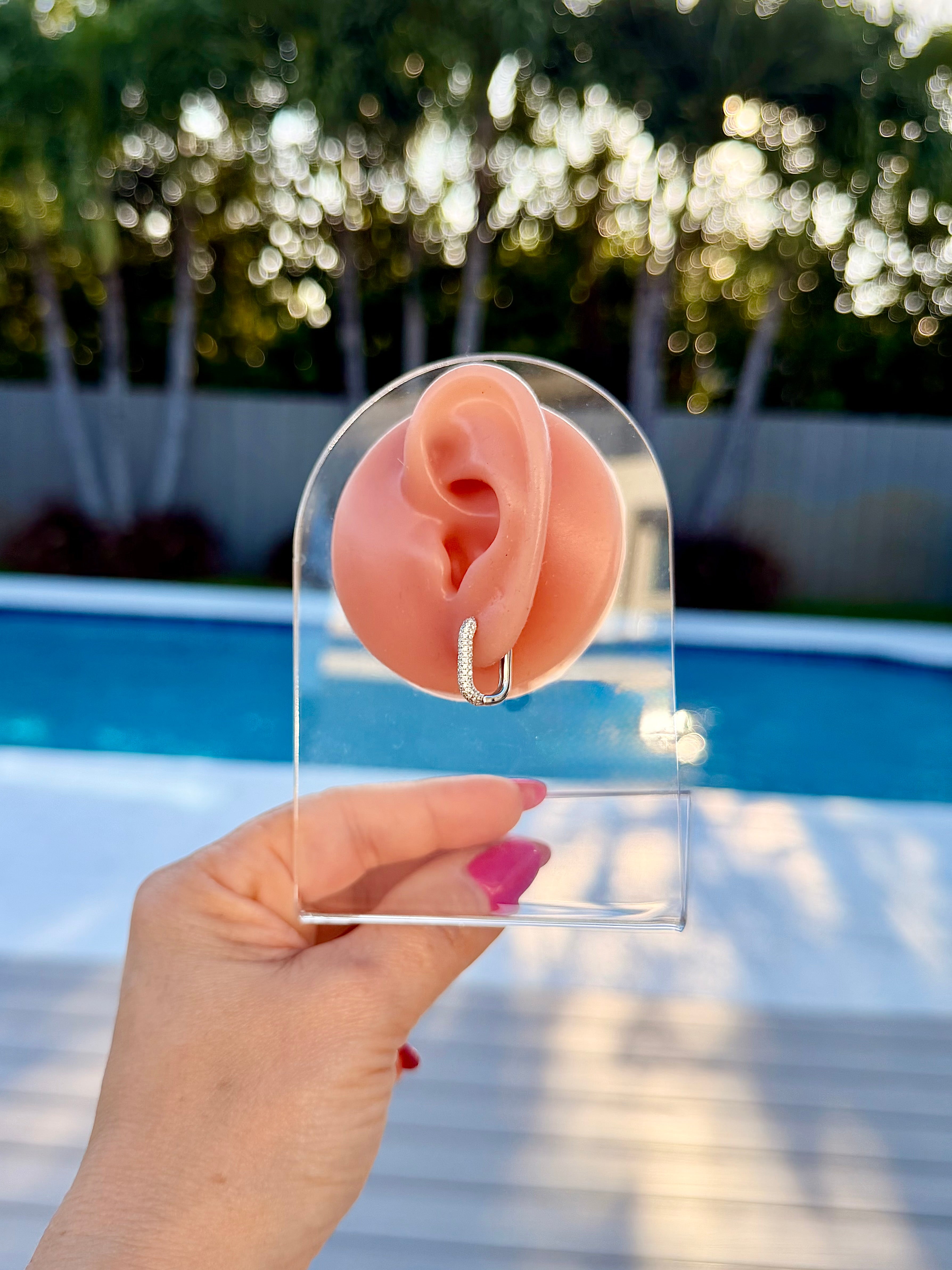 Aria hoops