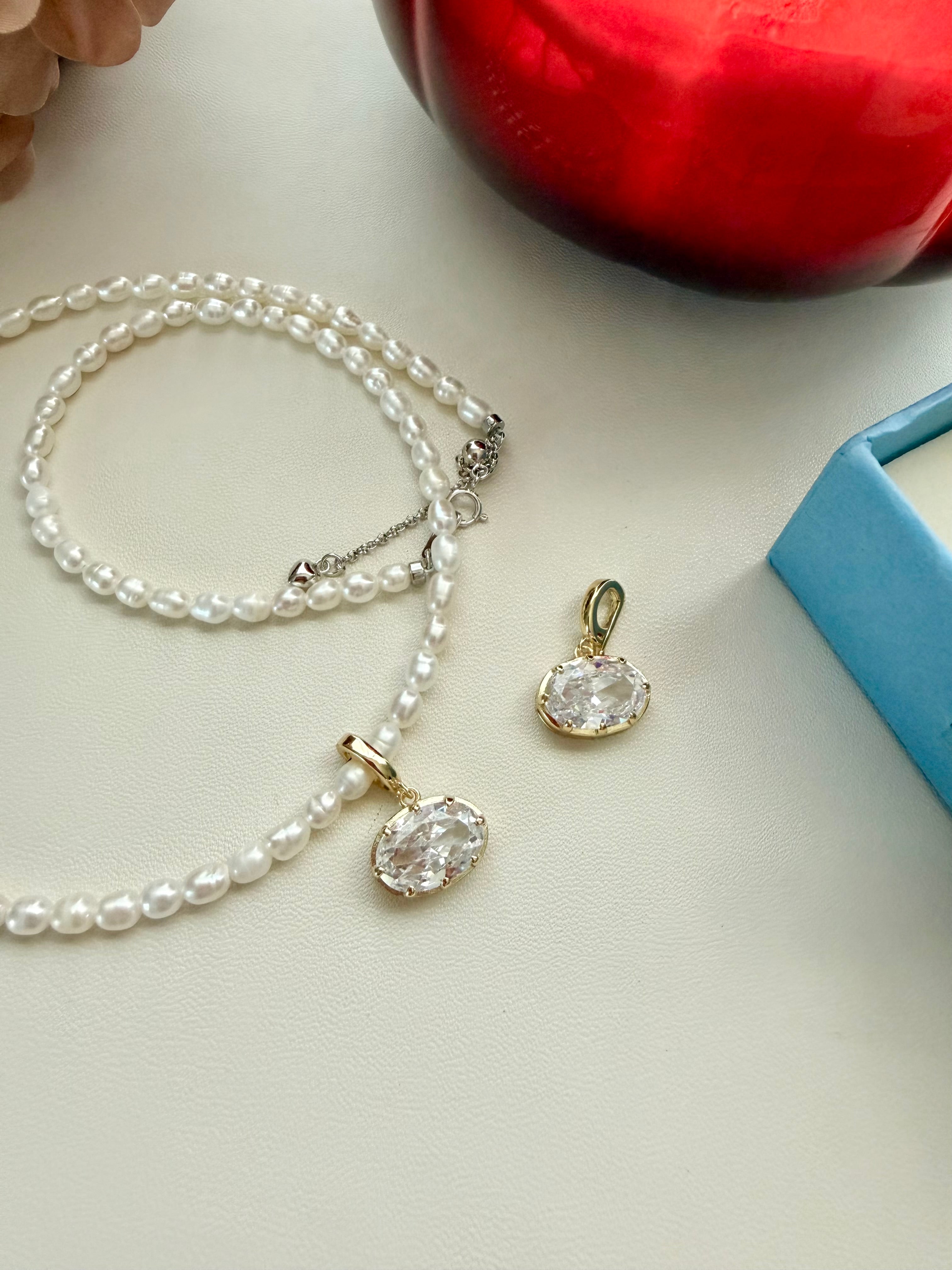 Silver 925 Oval Sparkle Openable Pendant