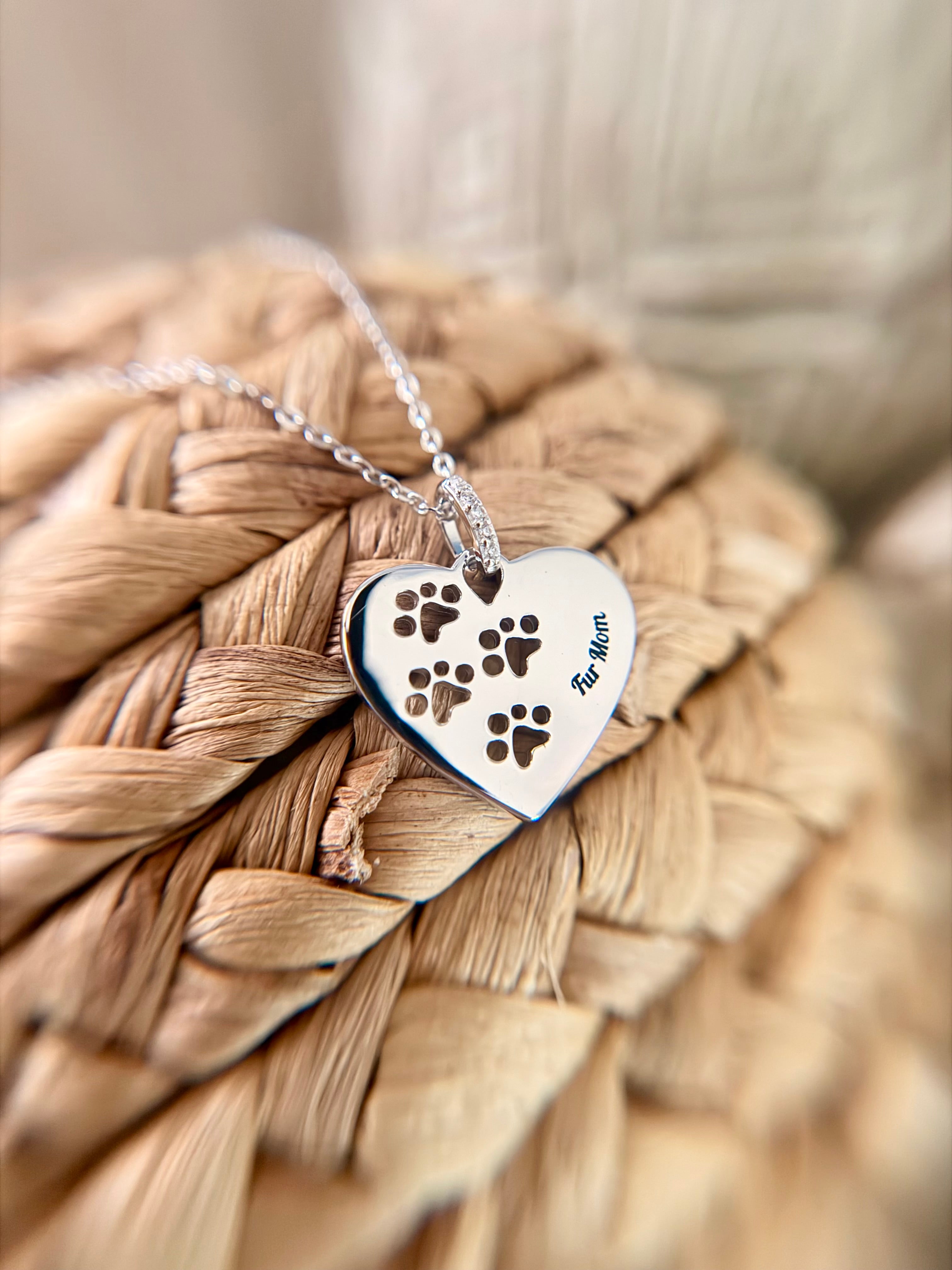 Lola necklace