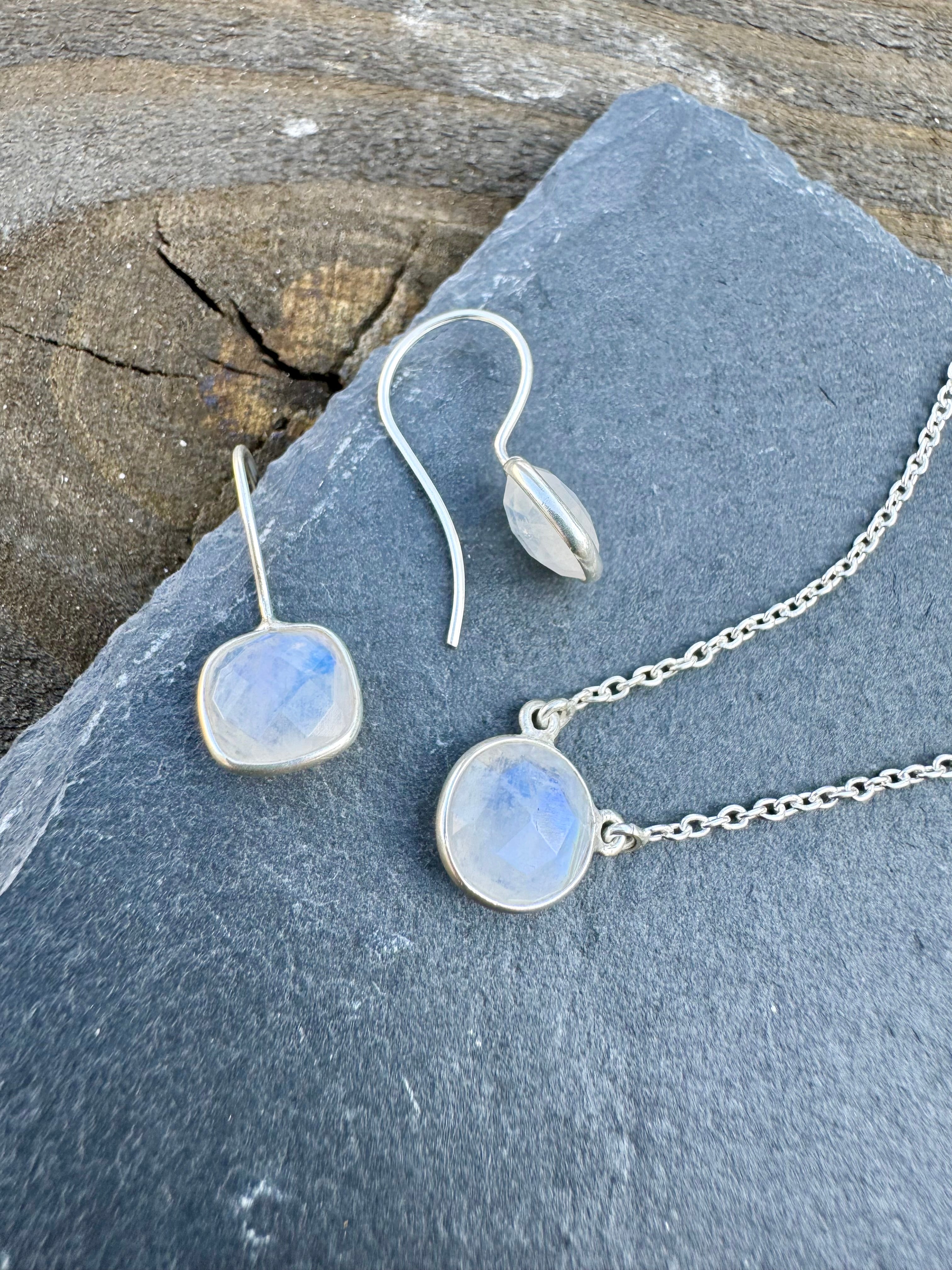 Healing Stone Necklace | Brisa Necklace | Platazul