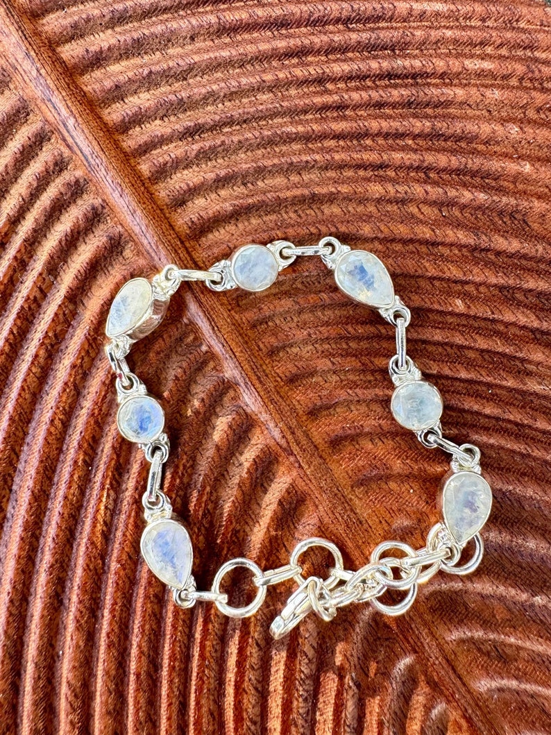 Moonstone Gemstone Bracelet | Luna Bracelet | Platazul