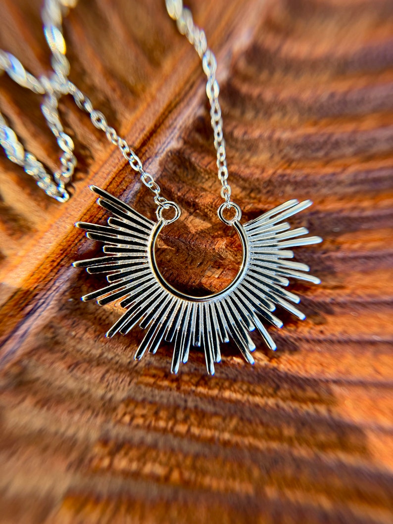 Sunburst Necklace Silver | Sol Necklace | Platazul